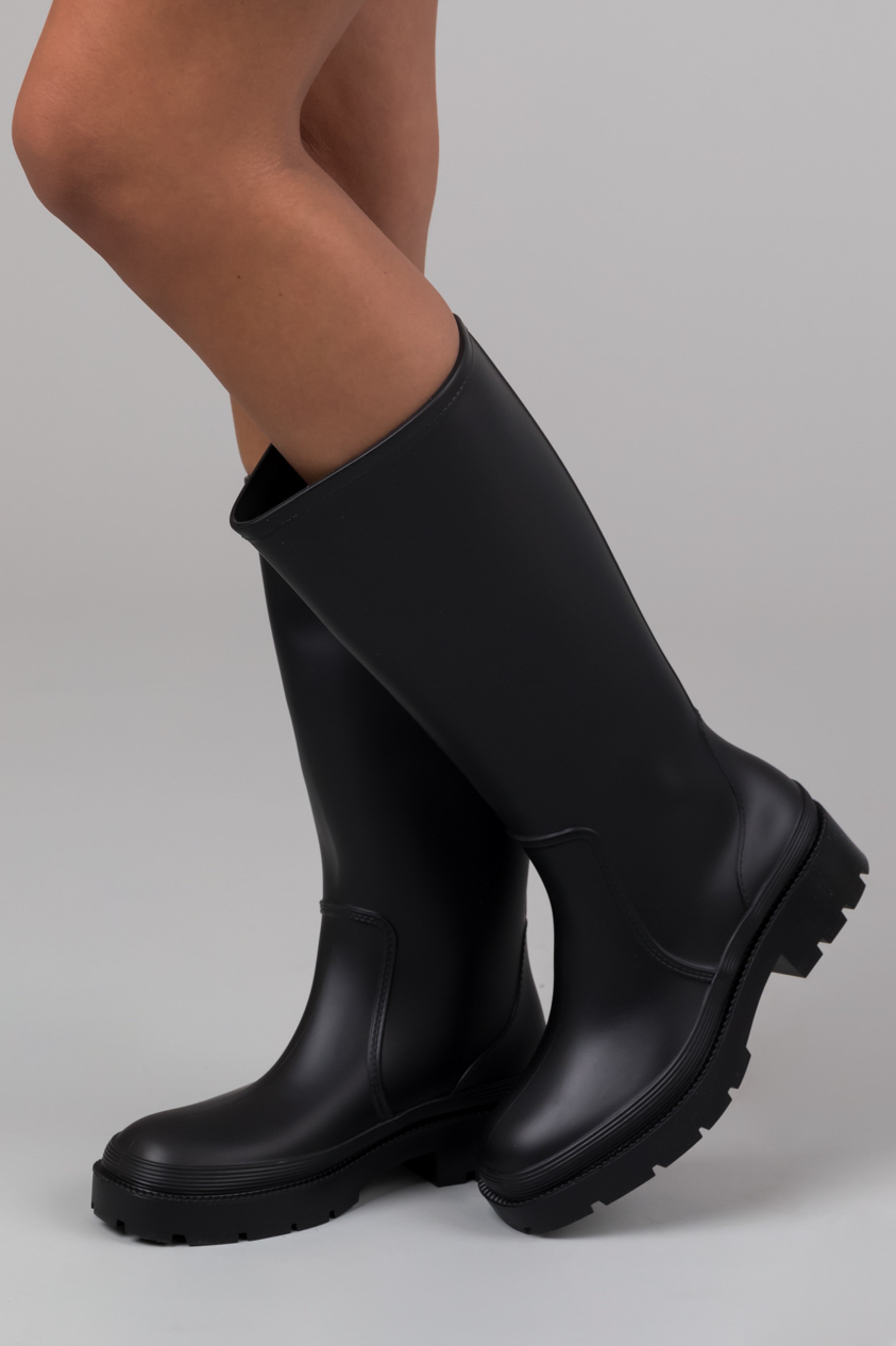 Black Low Heel Treaded Jelly Rain Boots Lime Lush Boutique