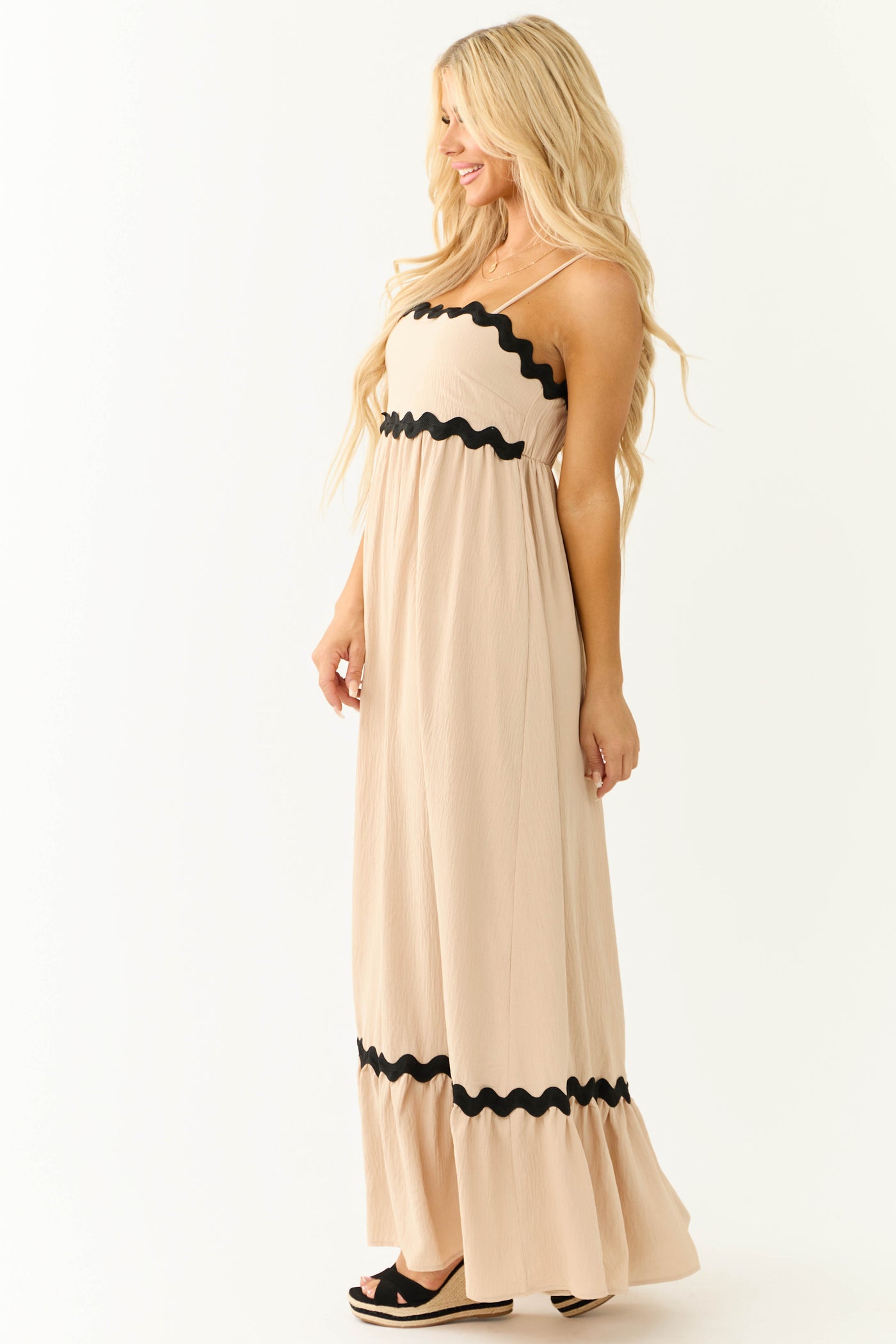 Beige Contrast Trim Sleeveless Maxi Dress