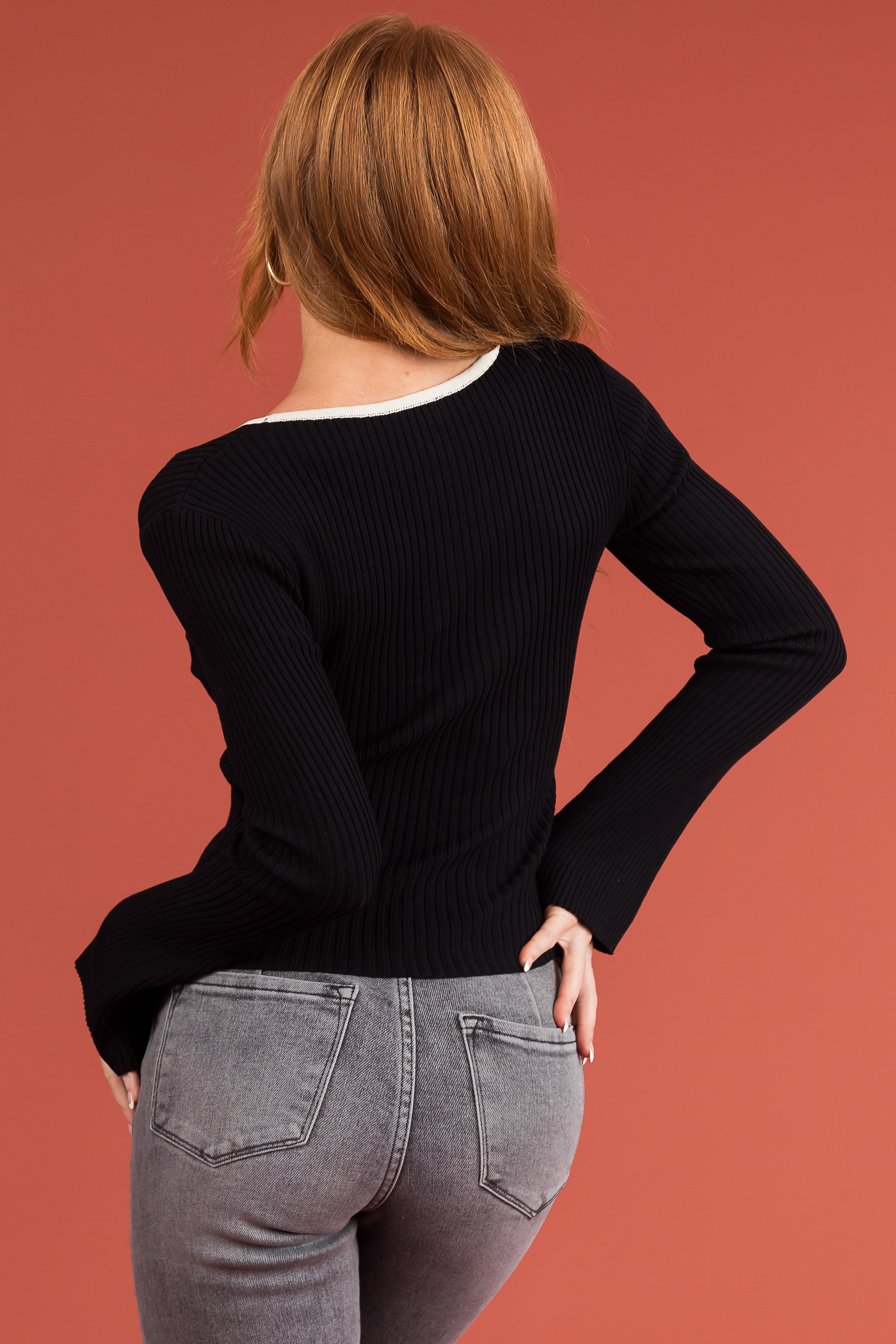 Black Contrast Neckline Fitted Ribbed Knit Top