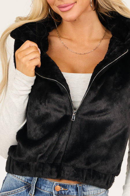 Black Faux Fur Zip Up Hoodie Vest with Pockets