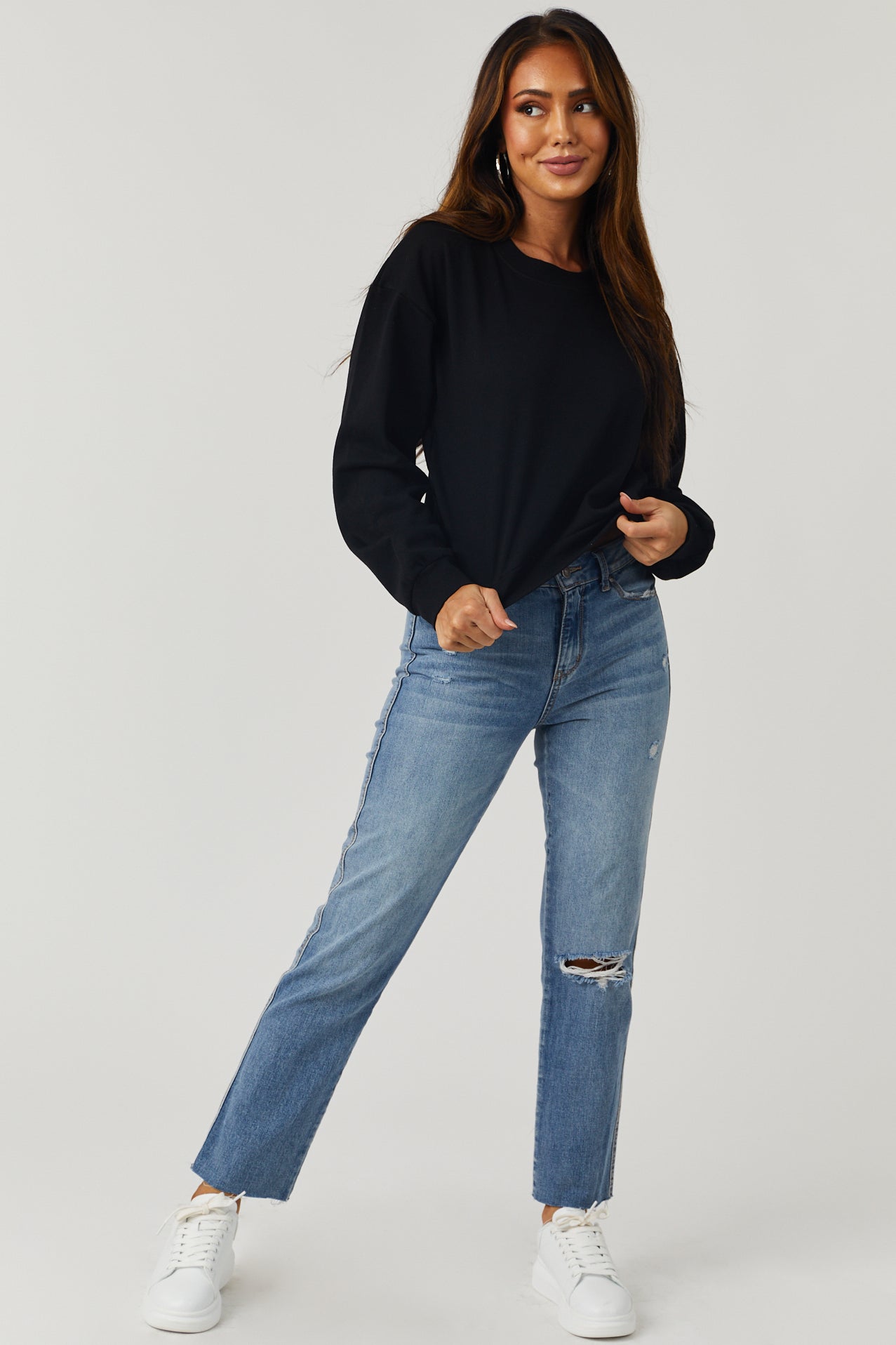 Black Long Sleeve Round Neck Cropped Sweatshirt