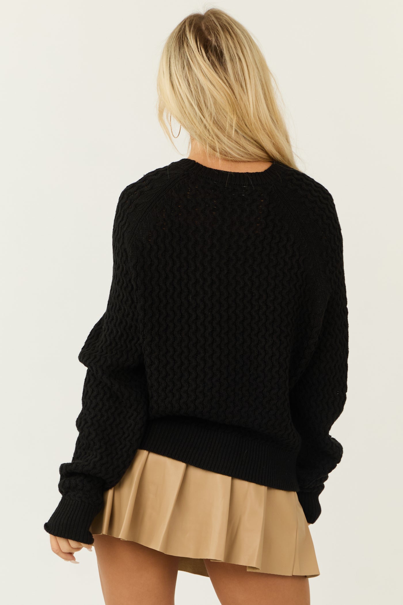 Black Long Sleeve Zig Zag Knit Crew Neck Sweater