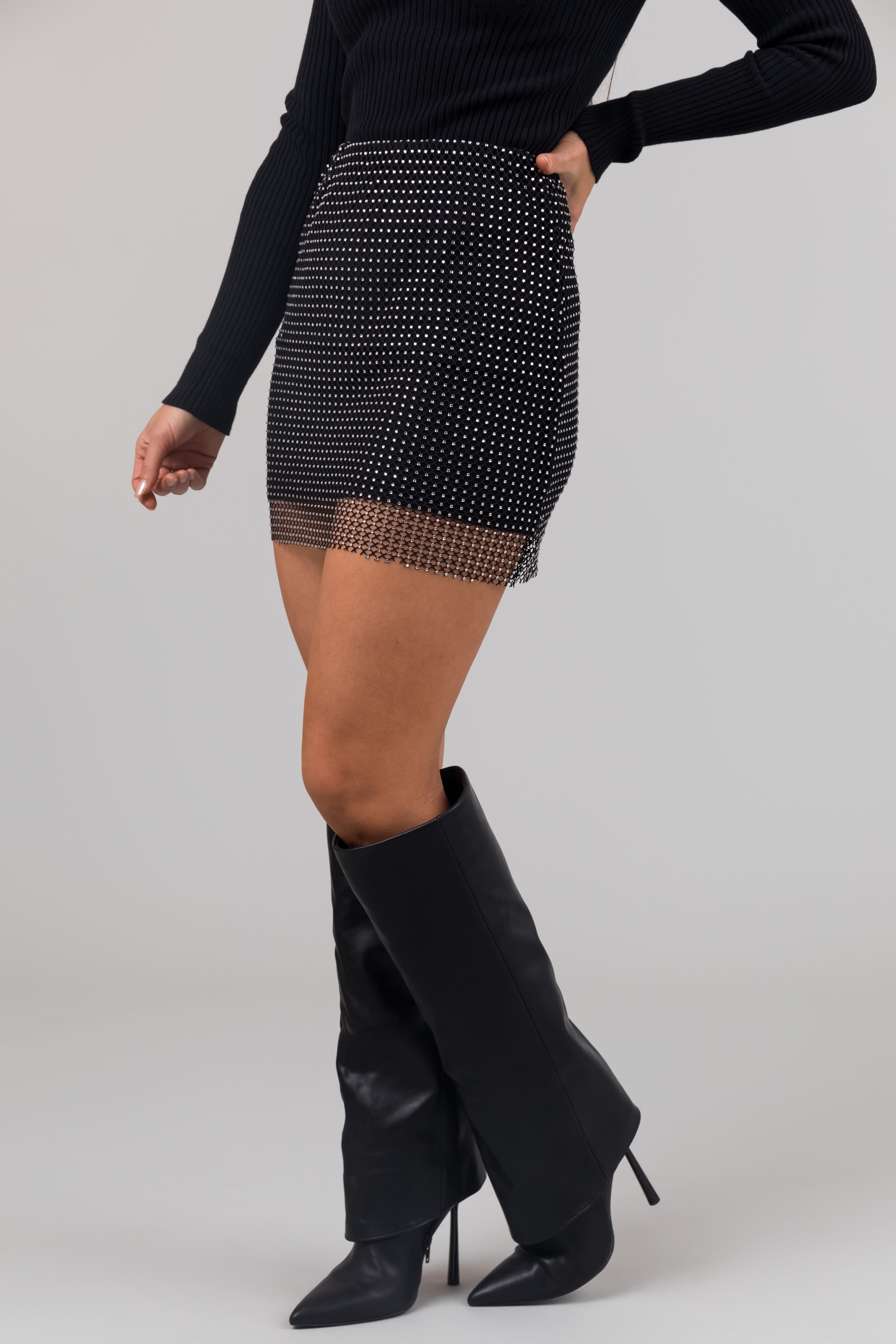 Black elastic outlet mini skirt