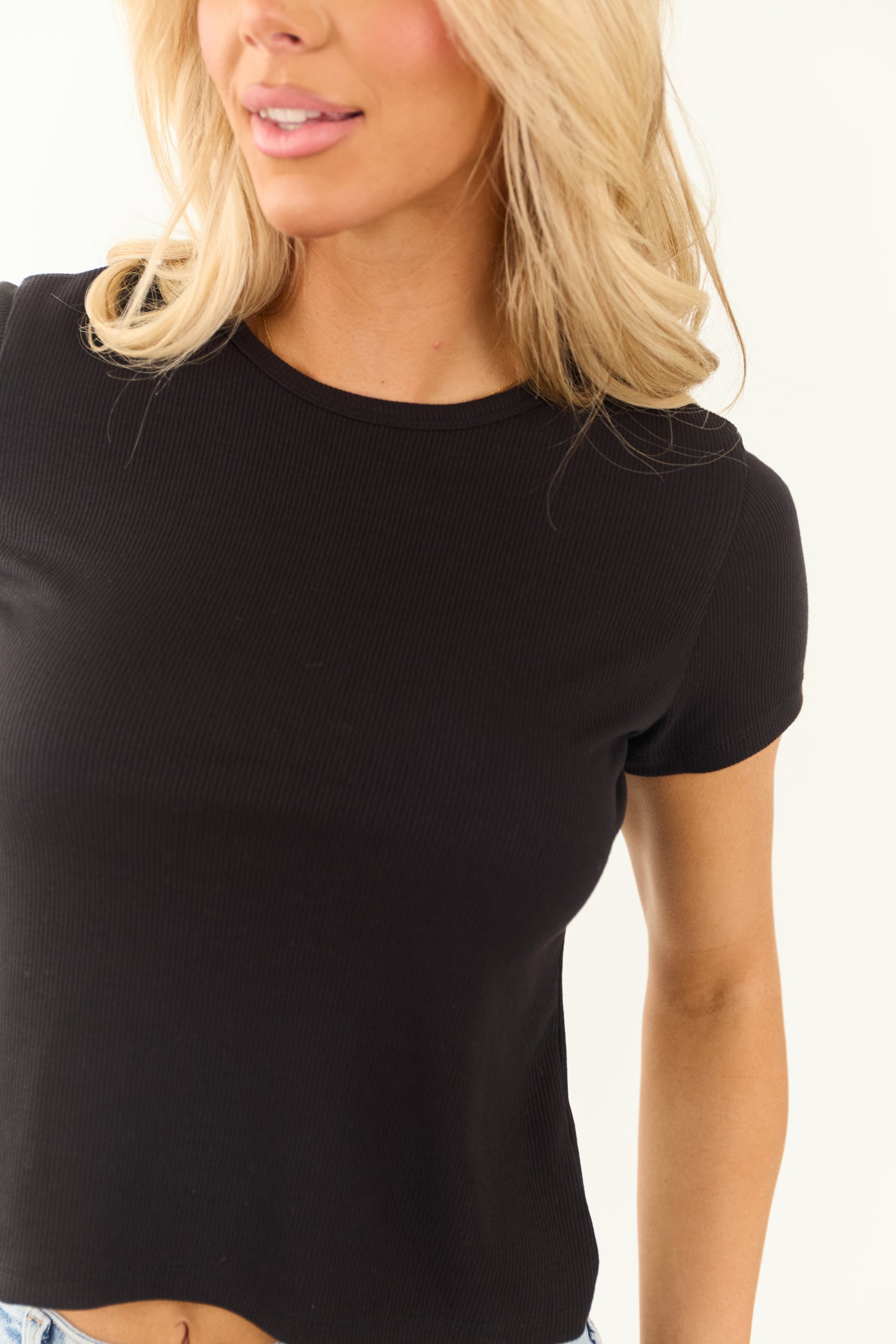 Black Short Sleeve Ribbed Knit Top