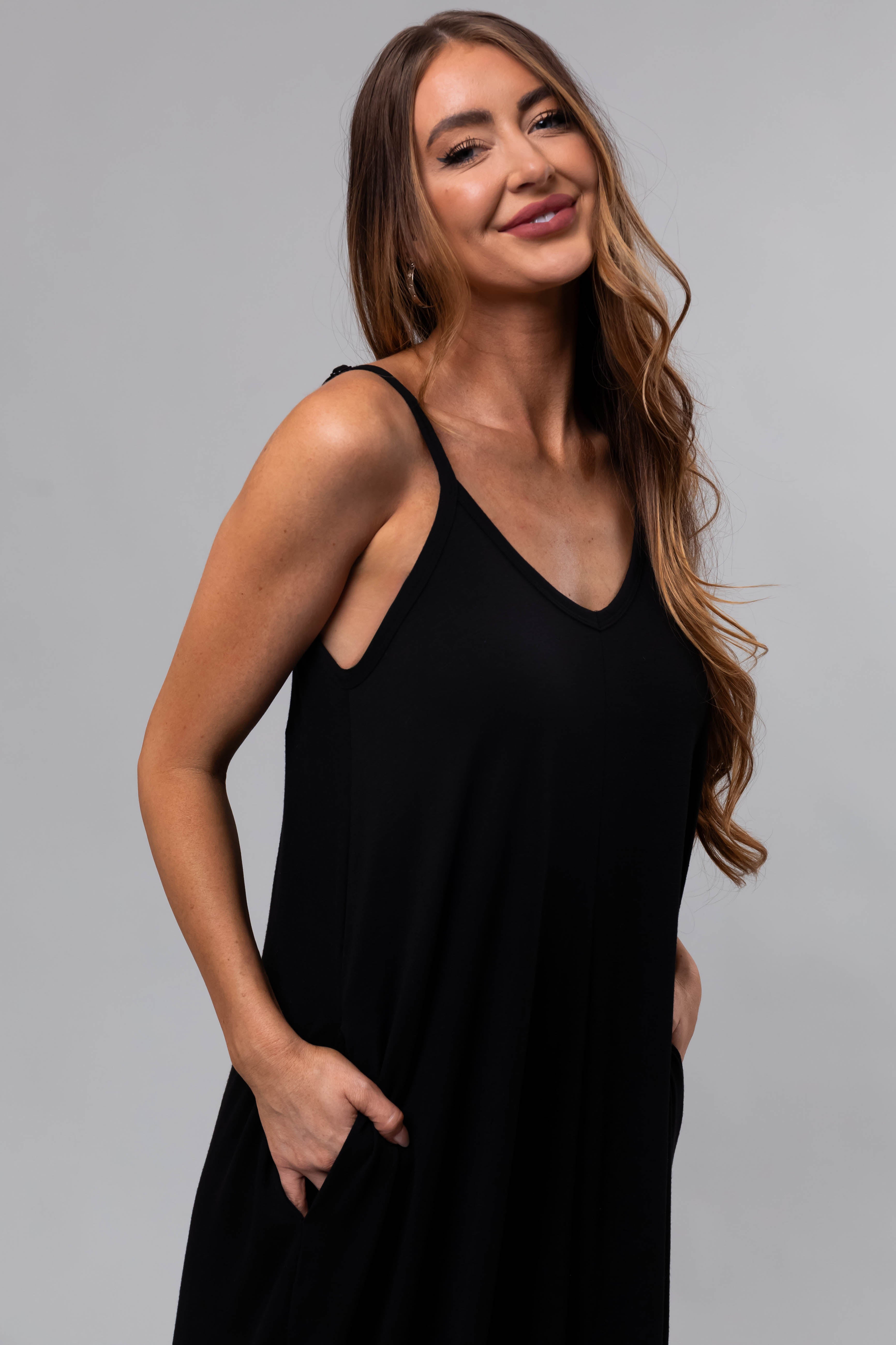 Black Sleeveless Knit Maxi Dress with Pockets