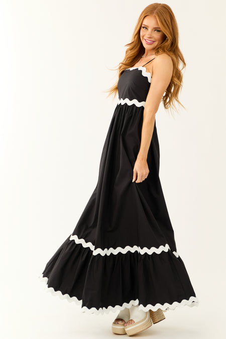 Black Wavy Contrast Trim Maxi Dress