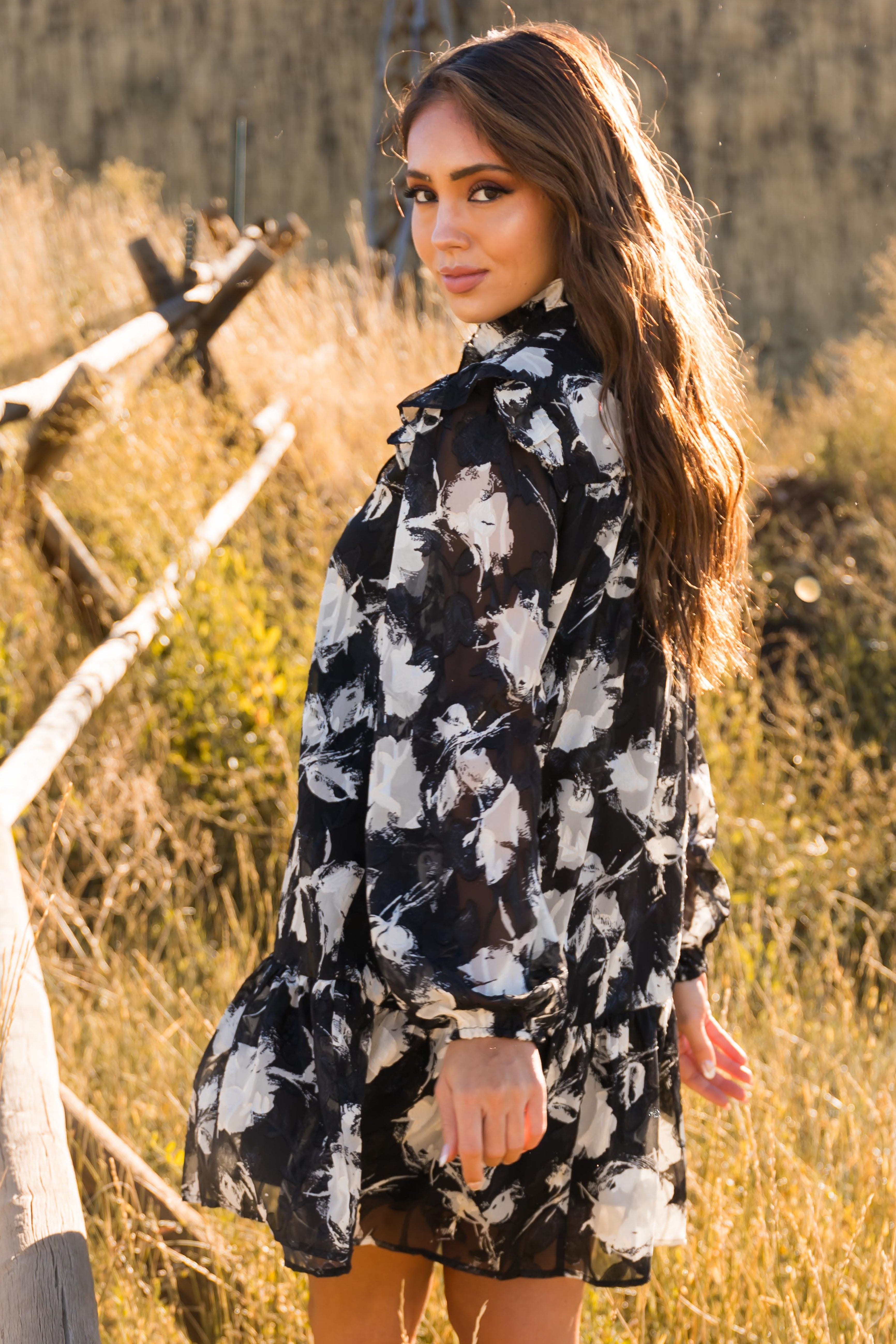 Black and Ivory Print Long Sleeve Short Dress