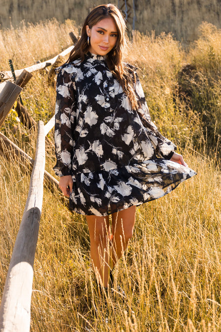 Black and Ivory Print Long Sleeve Short Dress