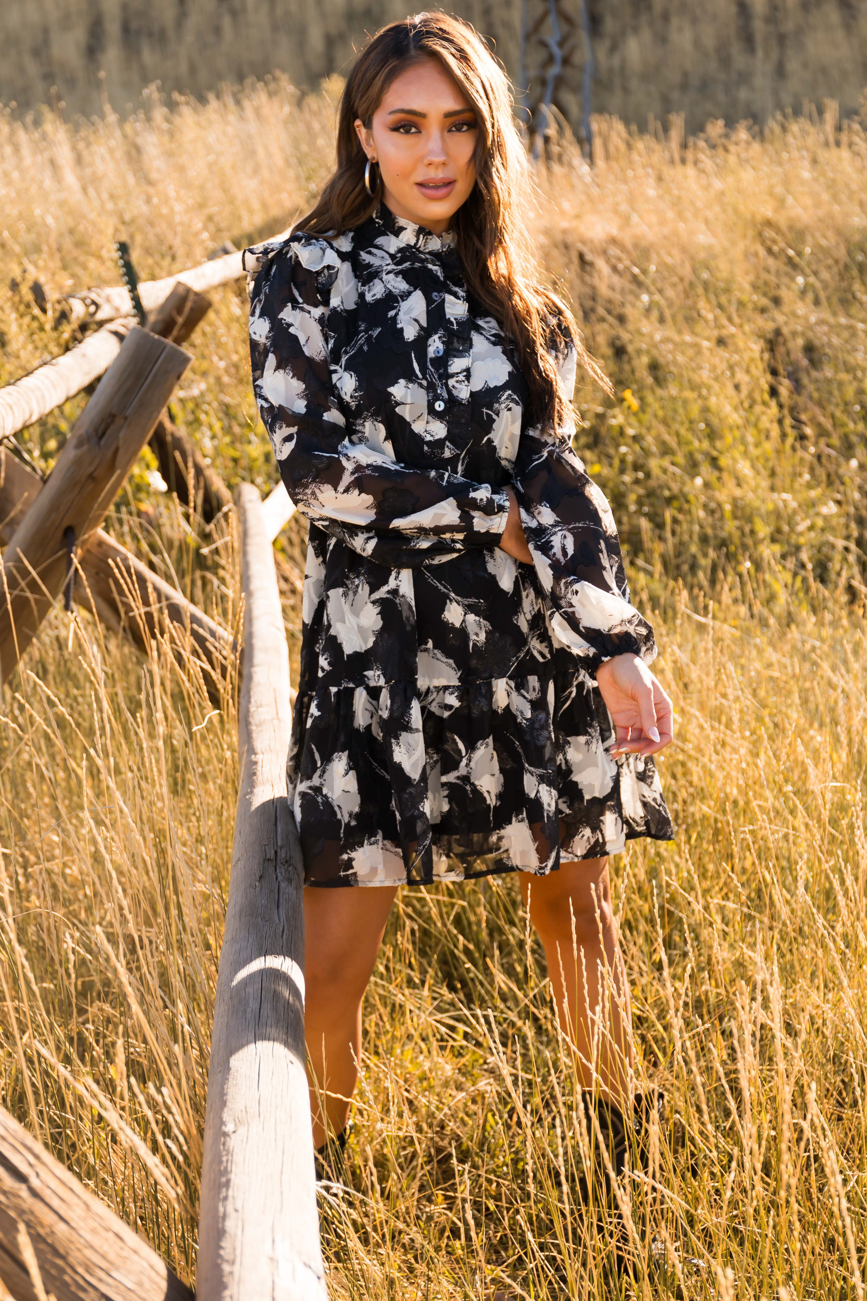 Black and Ivory Print Long Sleeve Short Dress