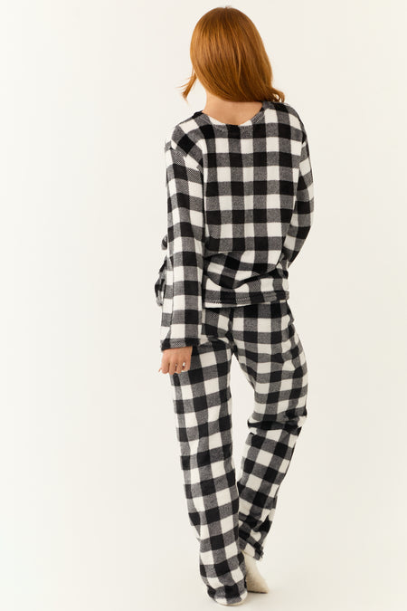 Black and White Checkered Plaid 2 Piece Soft Pajama Set