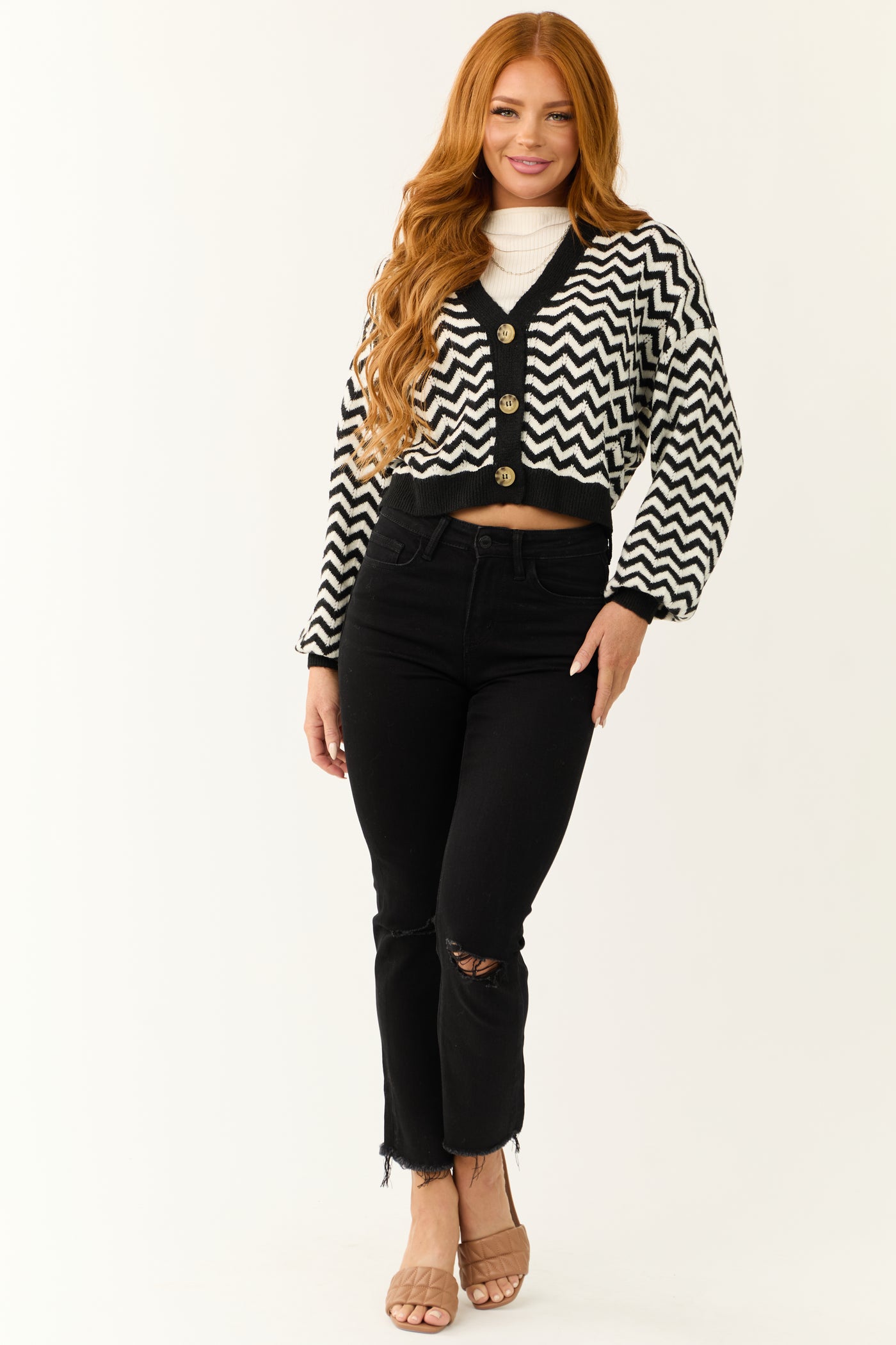 Black and White Chevron Printed Buttoned Cardigan