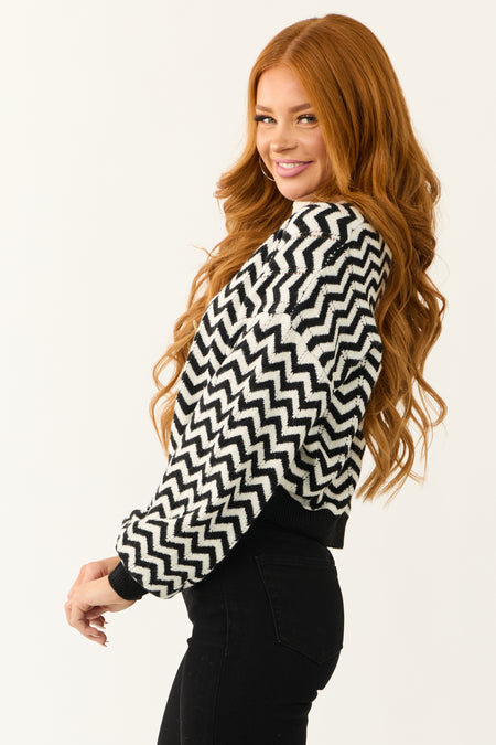 Black and White Chevron Printed Buttoned Cardigan