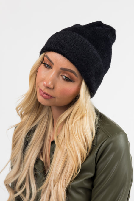 Black Eyelash Faux Fur Ribbed Beanie