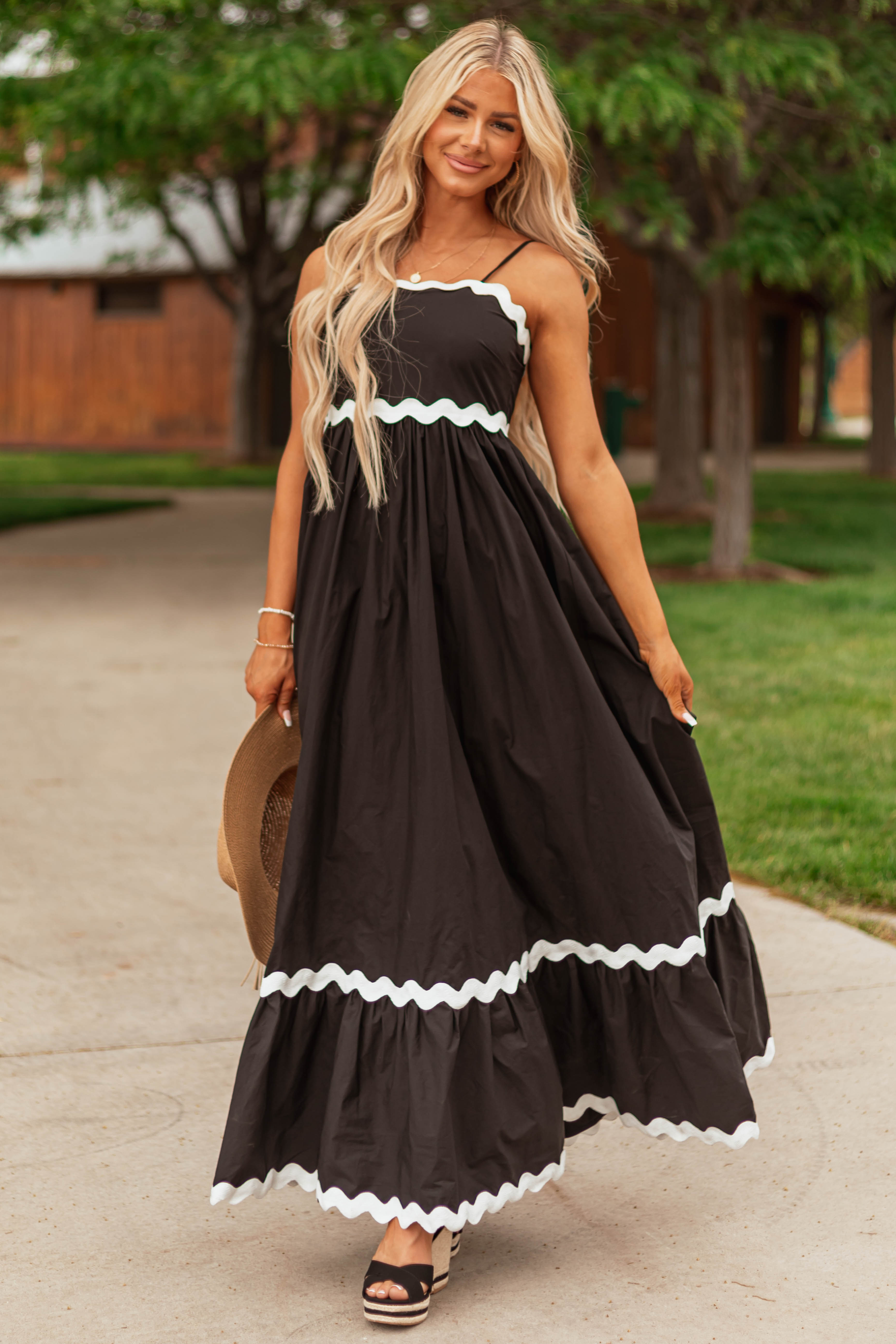 Black Wavy Contrast Trim Maxi Dress Lime Lush Boutique