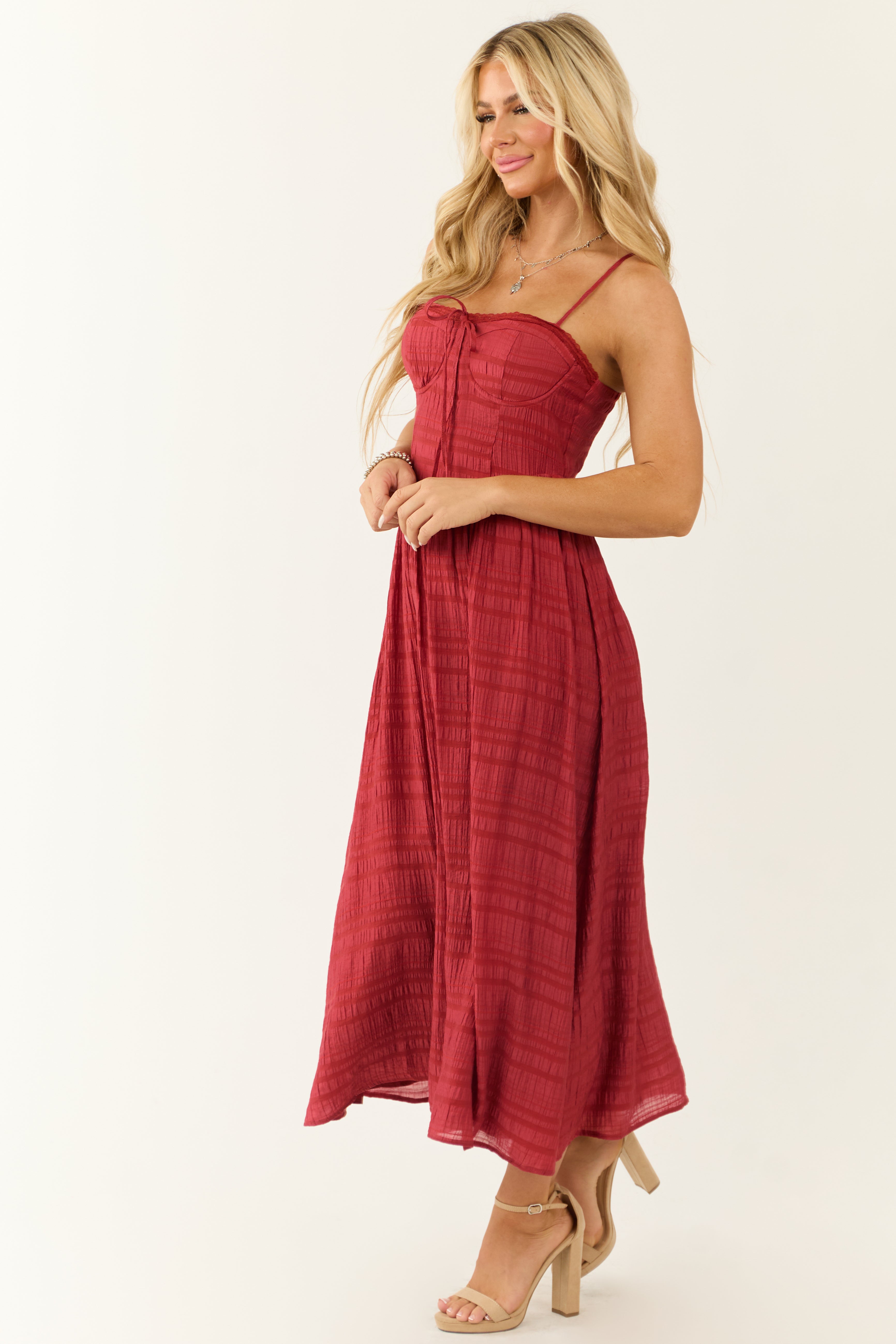 Brick Sleeveless Textured Woven Midi Dress