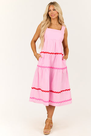 Carnation Sleeveless Wavy Contrast Tiered Midi Dress