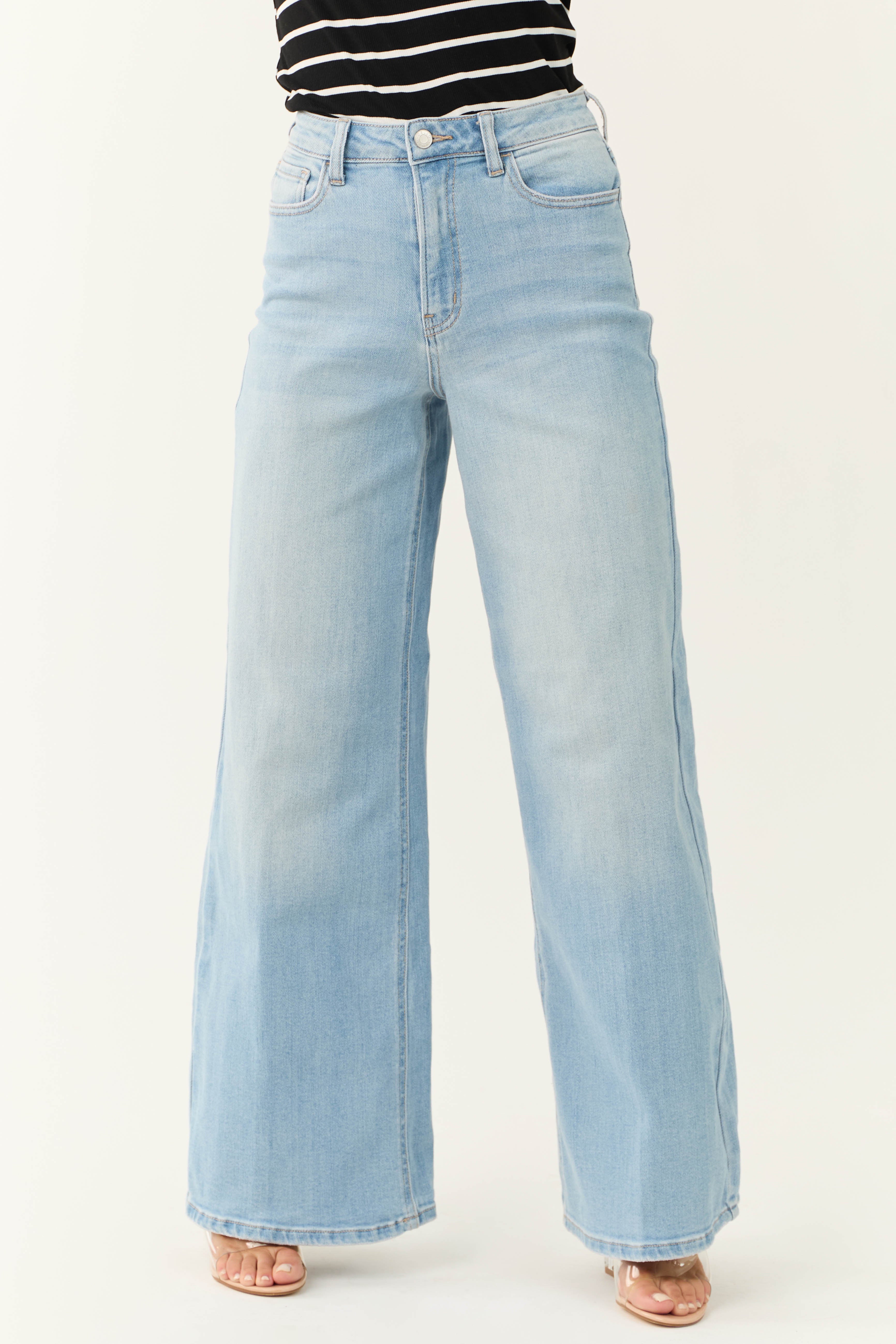 Cello Light Wash High Rise Zipper Fly Wide Leg Jeans