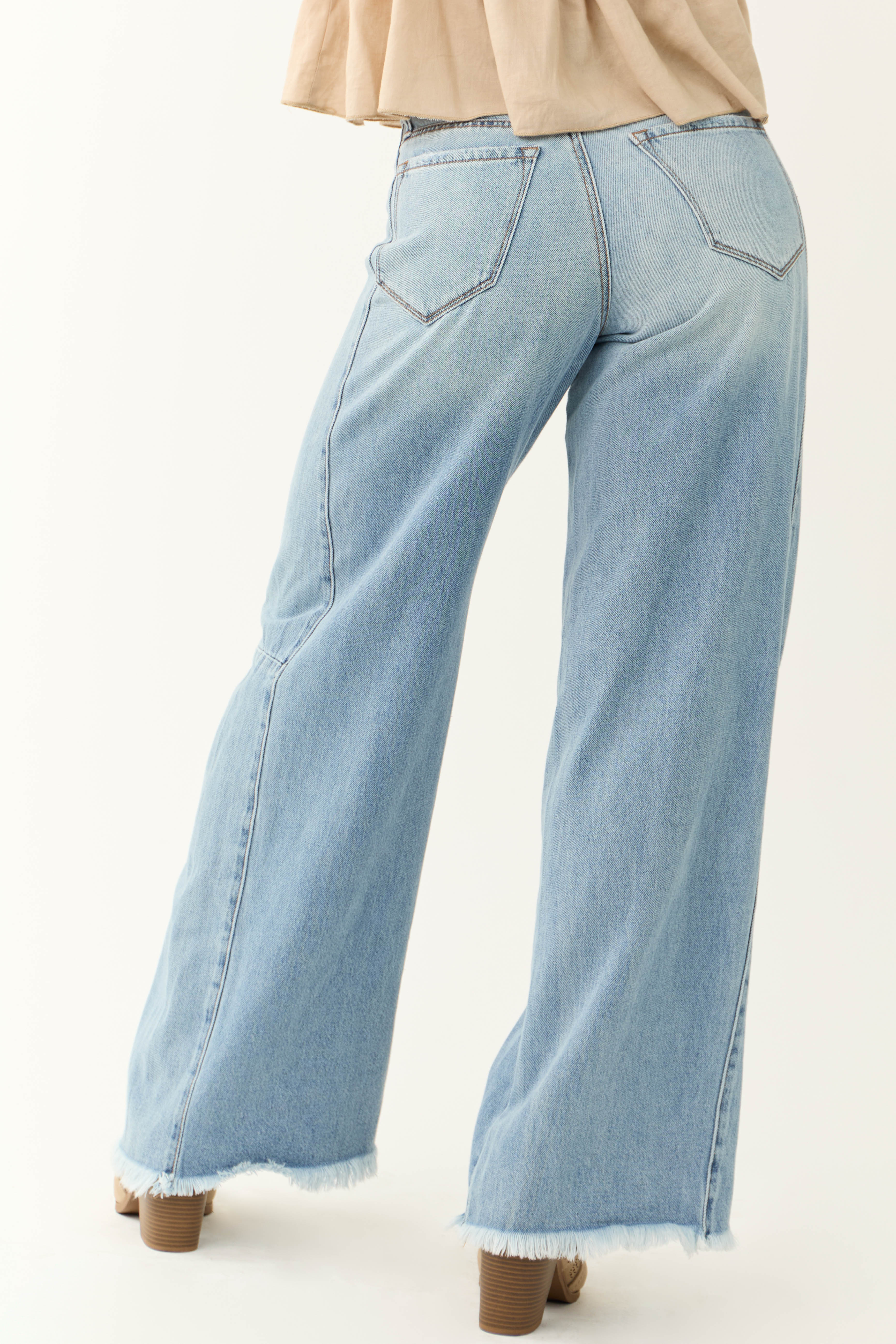 Cello Medium Wash Denim Mid Rise Wide Leg Jeans