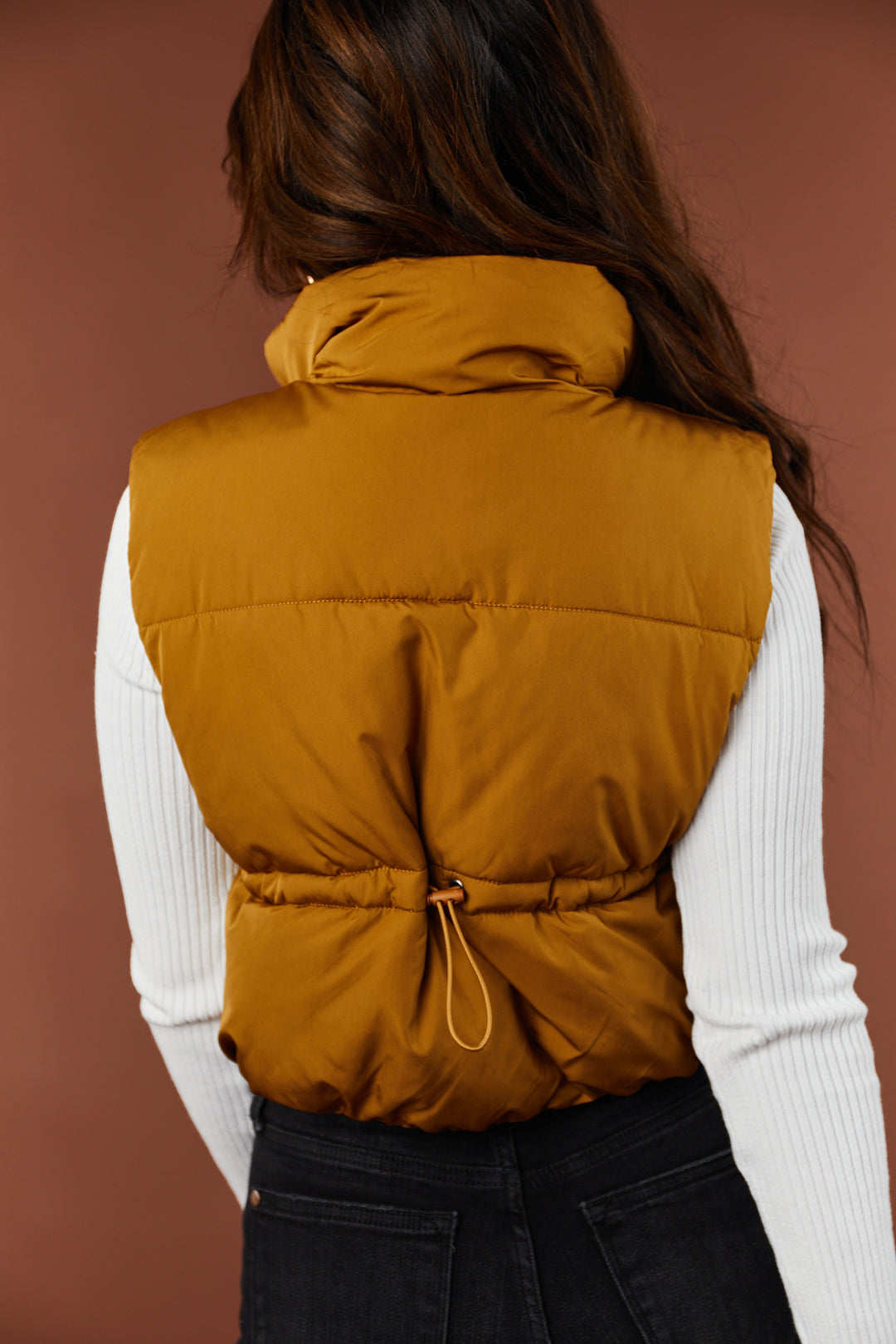 trying on the  vest 🍂🍁 in love!! love the color & fit so much ,  Cropped Puffer Vest Outfit