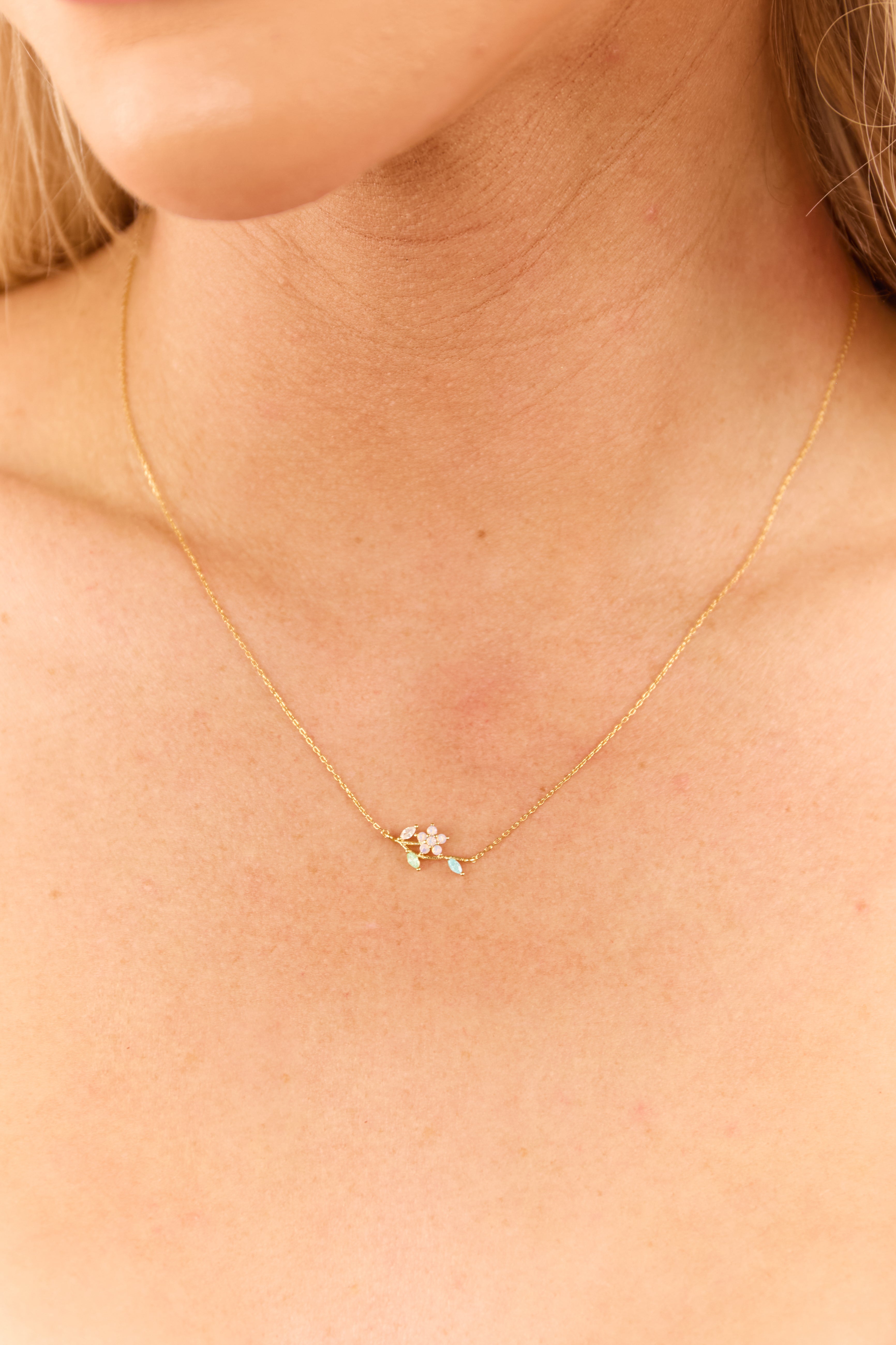 Gold Dainty Rhinestone Flower Bar Pendant Necklace