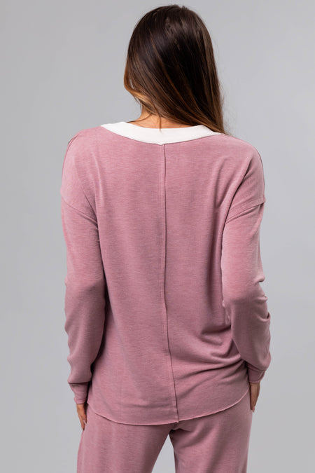 Heathered Rose Contrast V Neck Knit Top