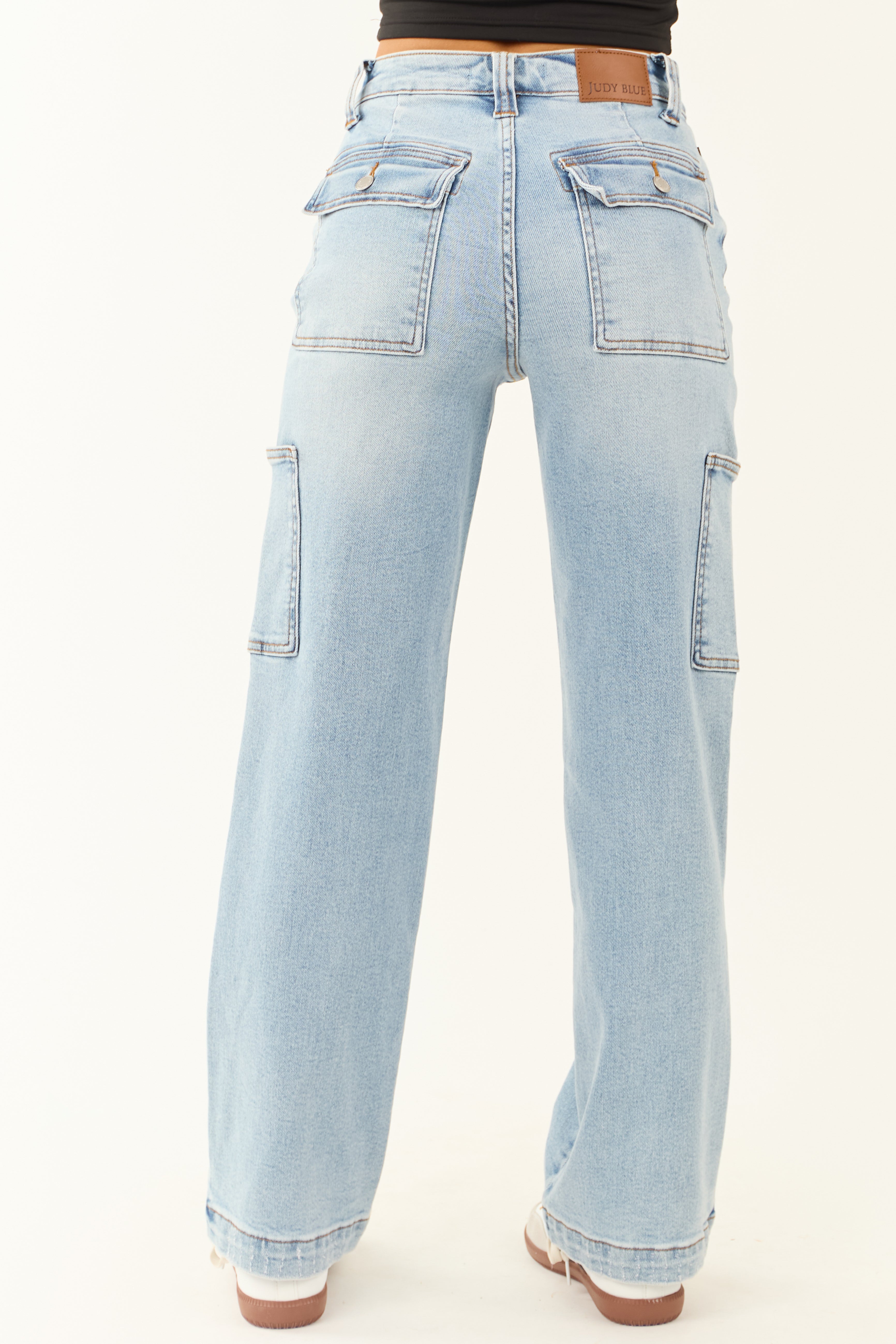 Judy Blue Light Wash Wide Leg Cargo Jeans