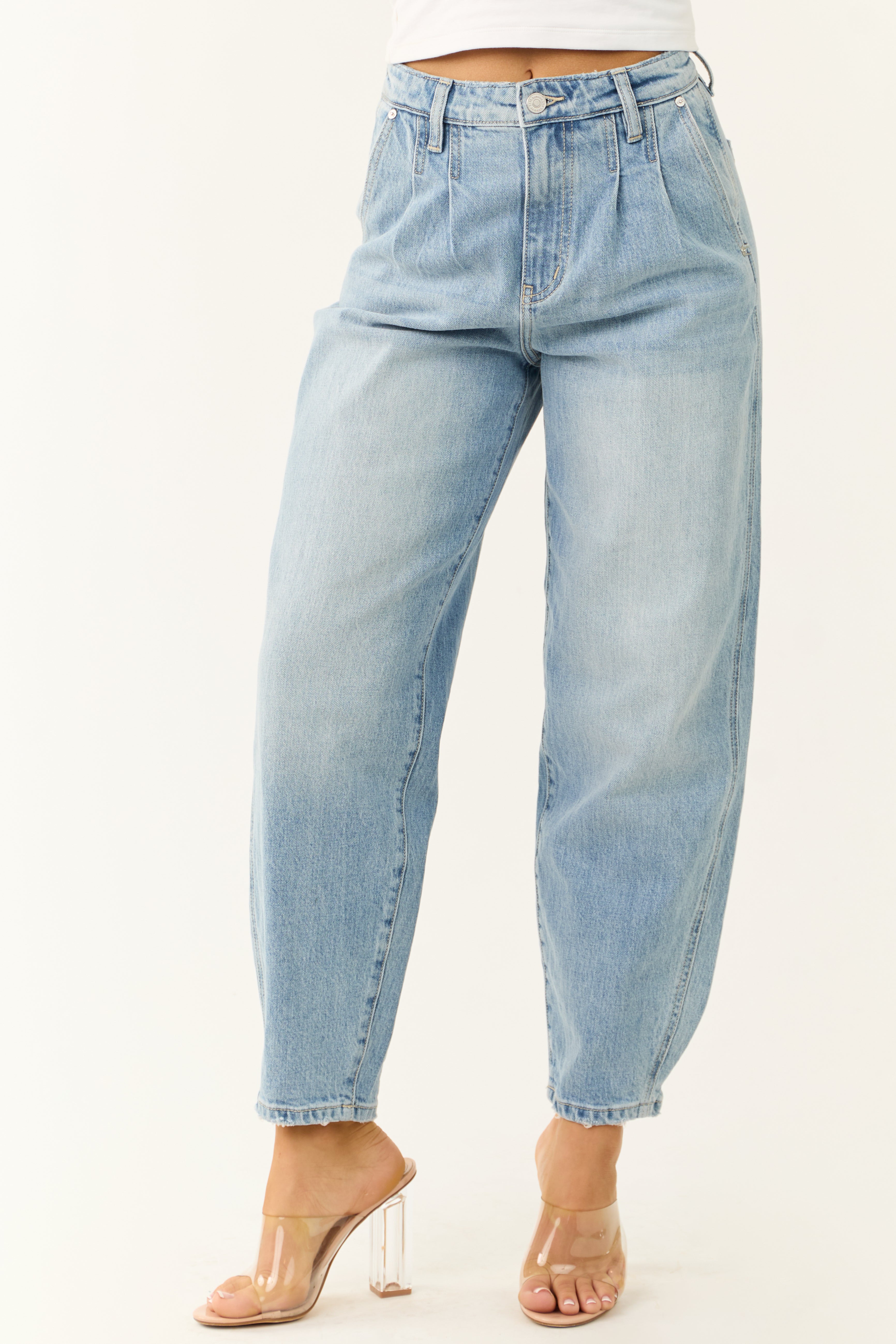 KanCan Light Wash High Rise Tapered Barrel Jeans