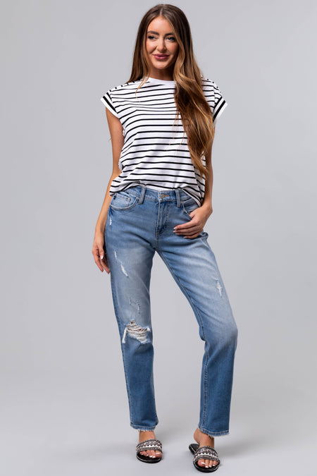 KanCan Medium Wash Straight Leg High Rise Jeans