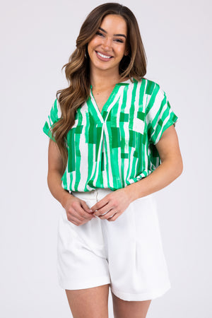 Kelly Green Abstract Print Short Sleeve Top