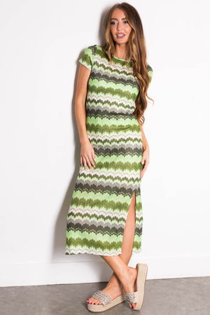 Kiwi Abstract Print Short Sleeve Maxi Dress