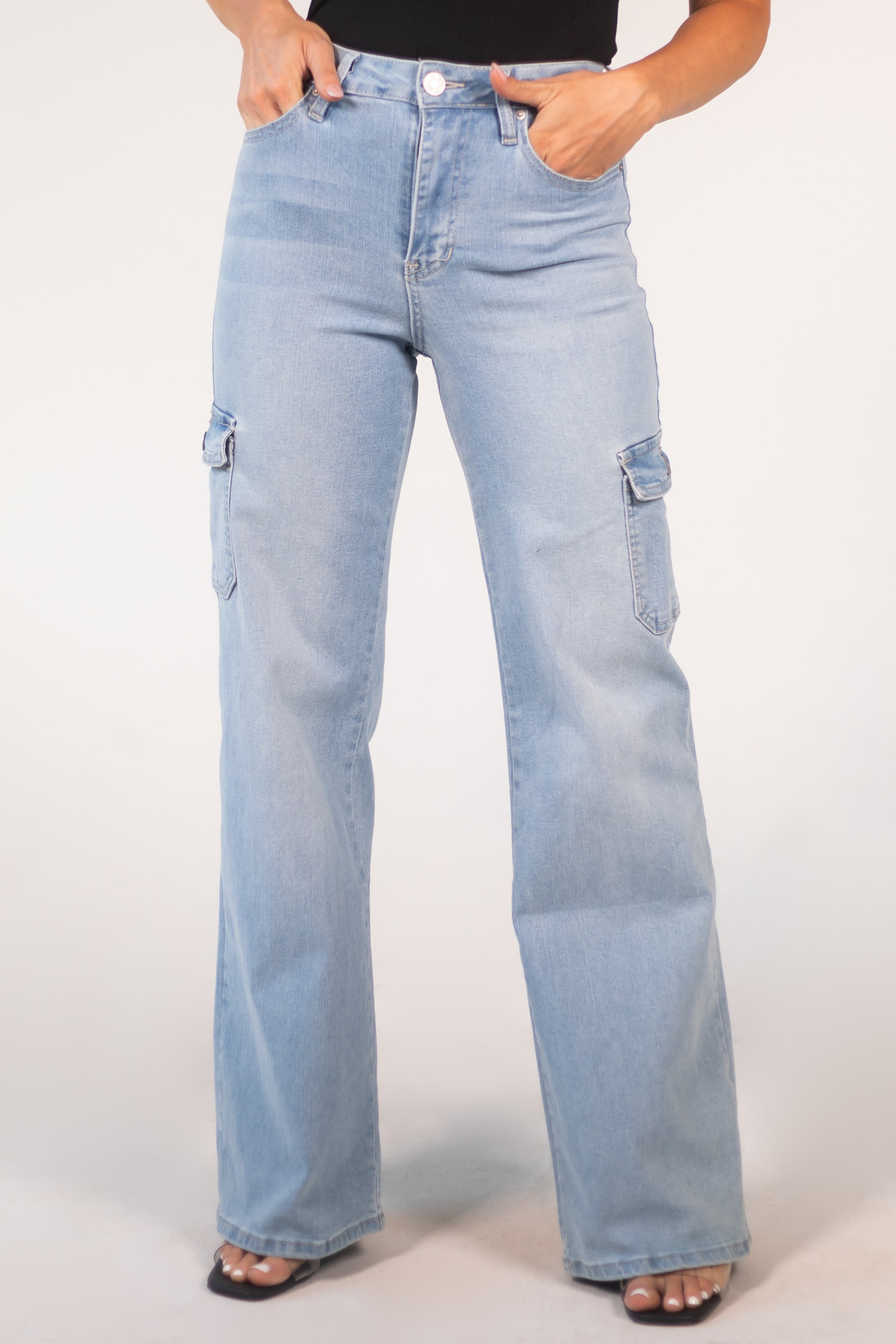 Light Wash High Rise Wide Leg Cargo Jeans