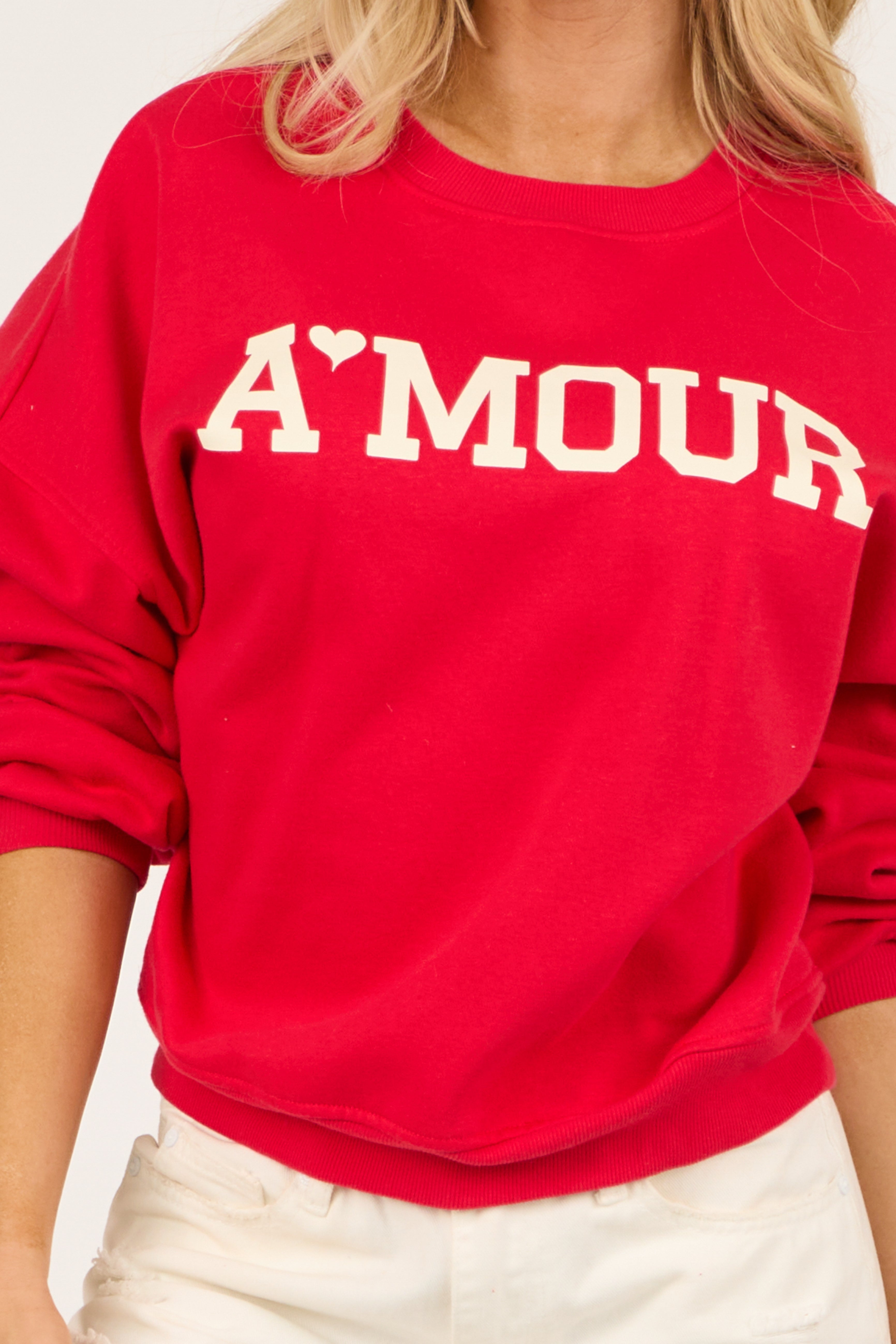 Lipstick 'Amour' Graphic Long Sleeve Sweatshirt