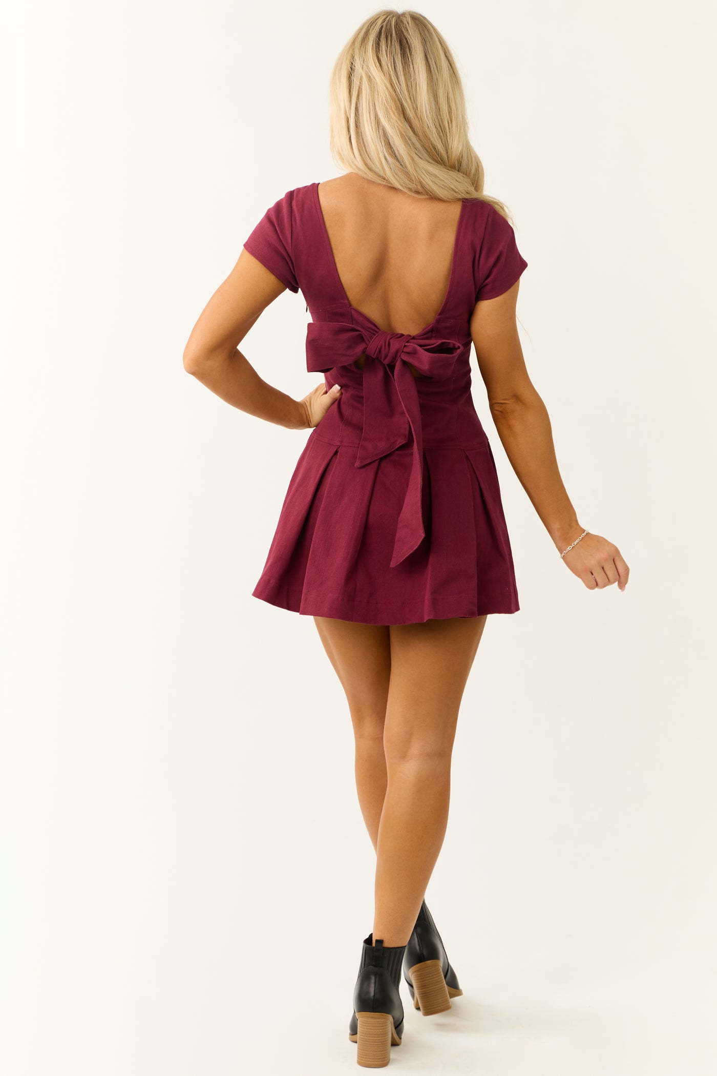 Maroon Open Back Pleated Skirt Mini Dress