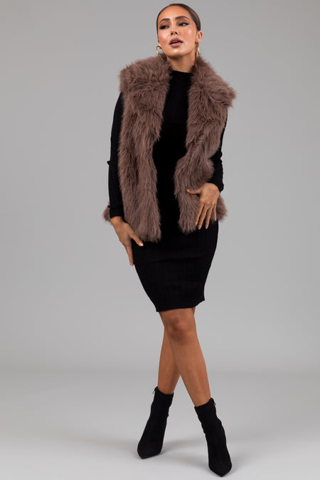 Mocha Faux Fur Collared Hook Closure Vest