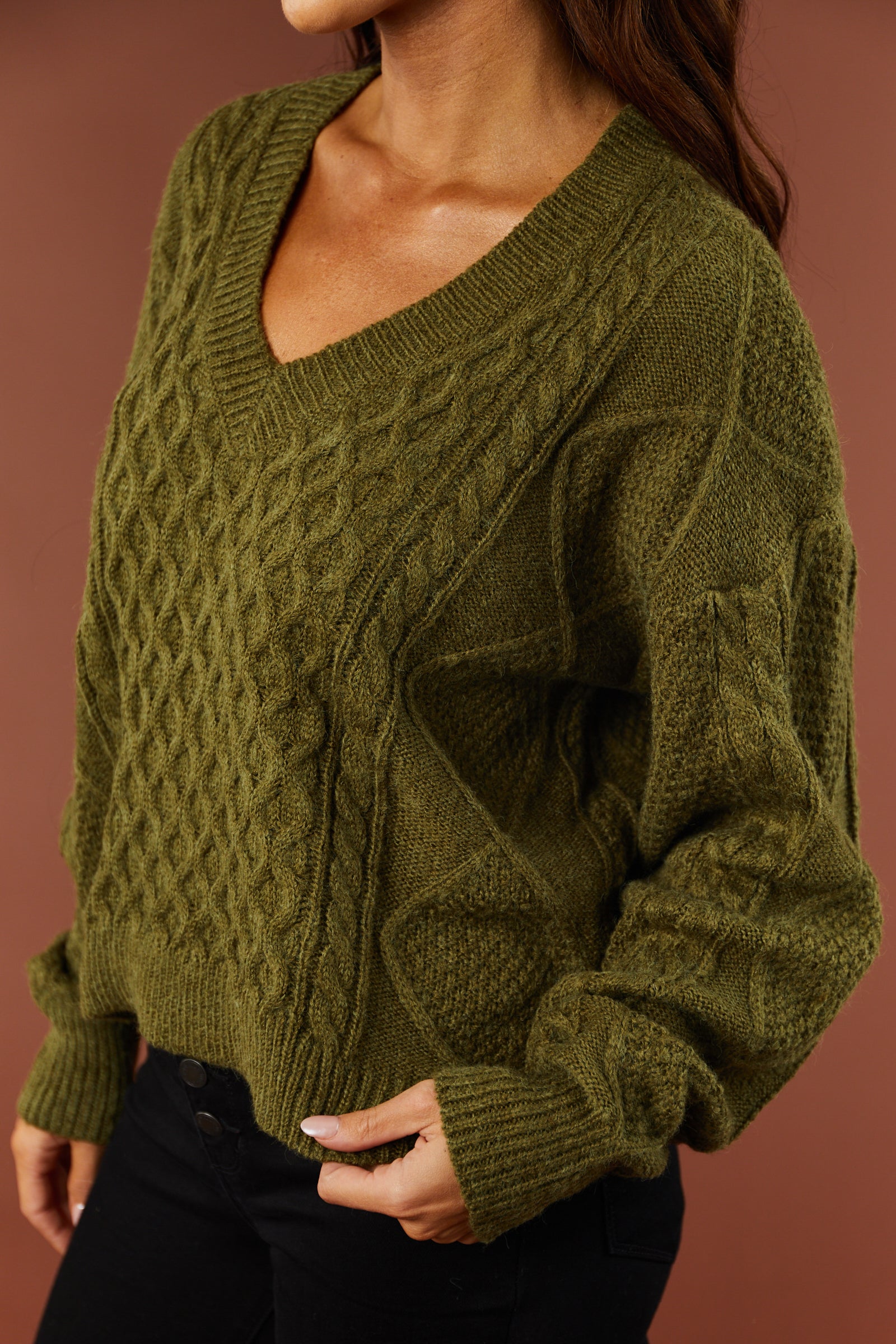 Olive cable knit sweater hotsell