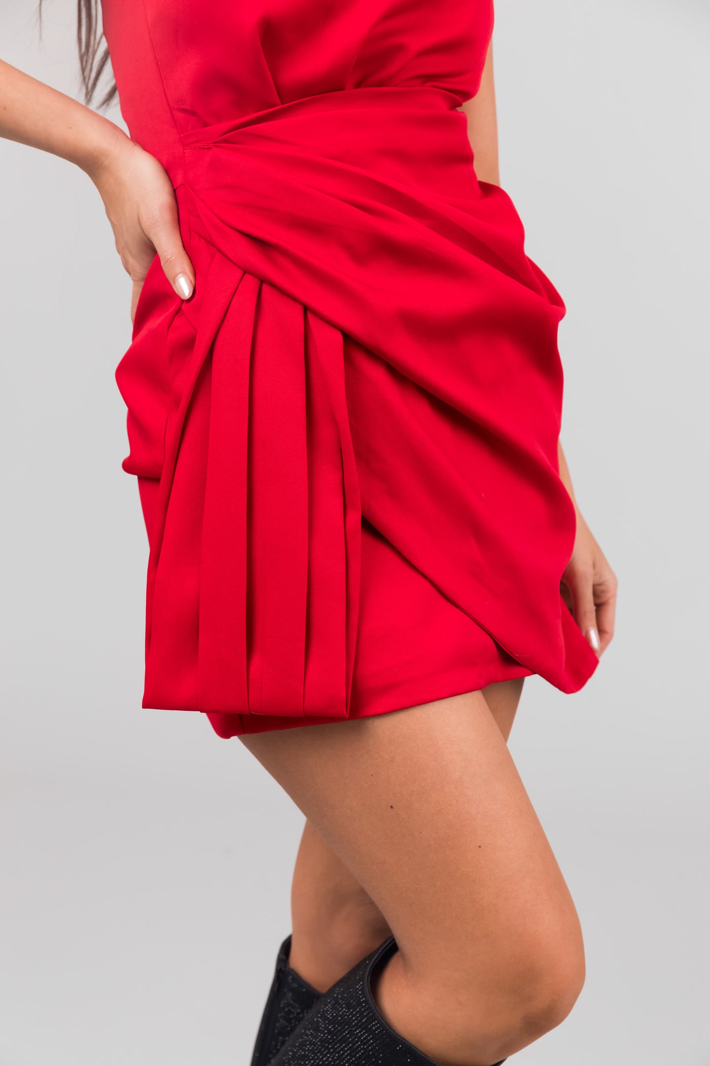 Pomegranate One Shoulder Pleated Bow Wrap Dress