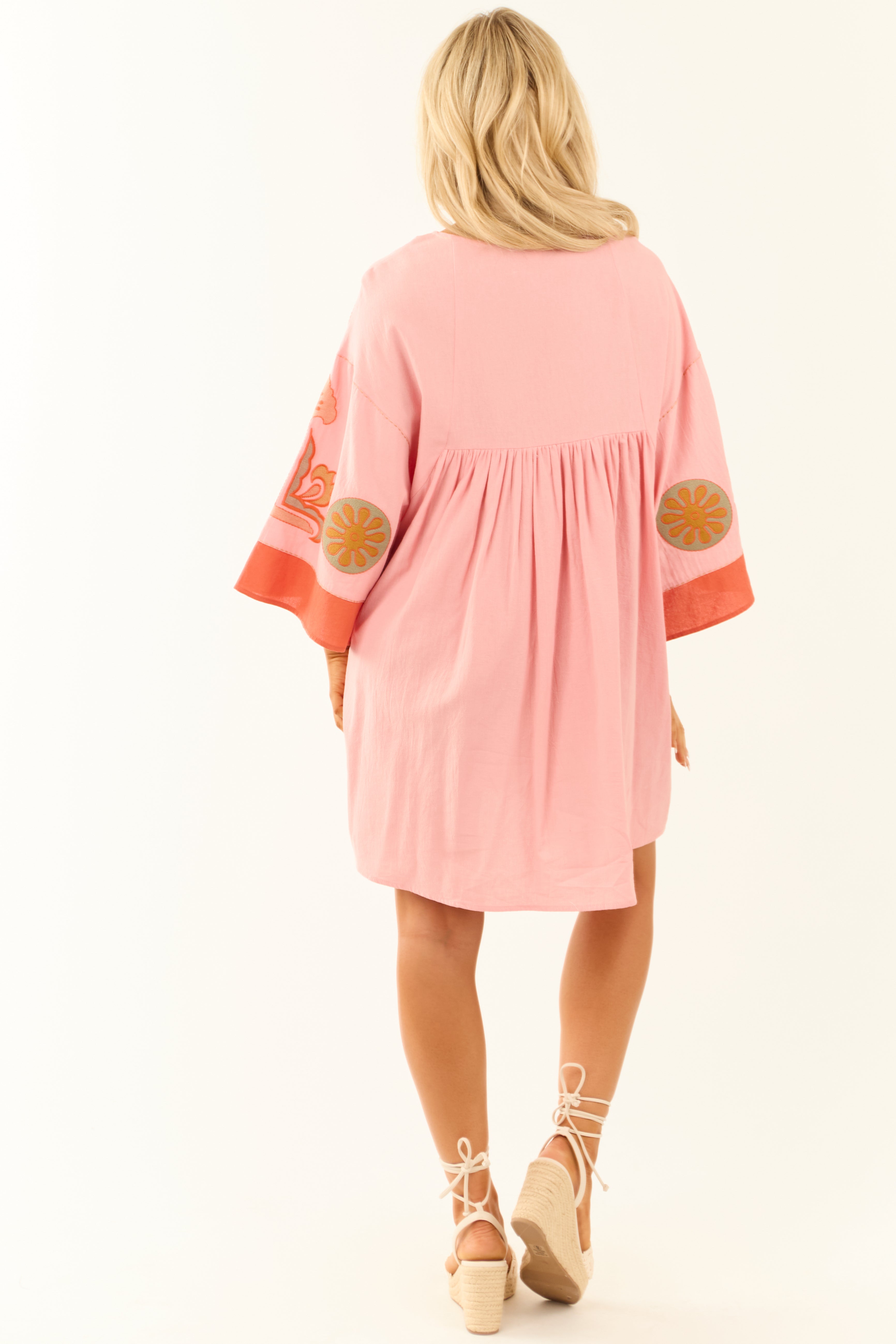 Punch Embroidery Detailed 3/4 Sleeve Short Dress