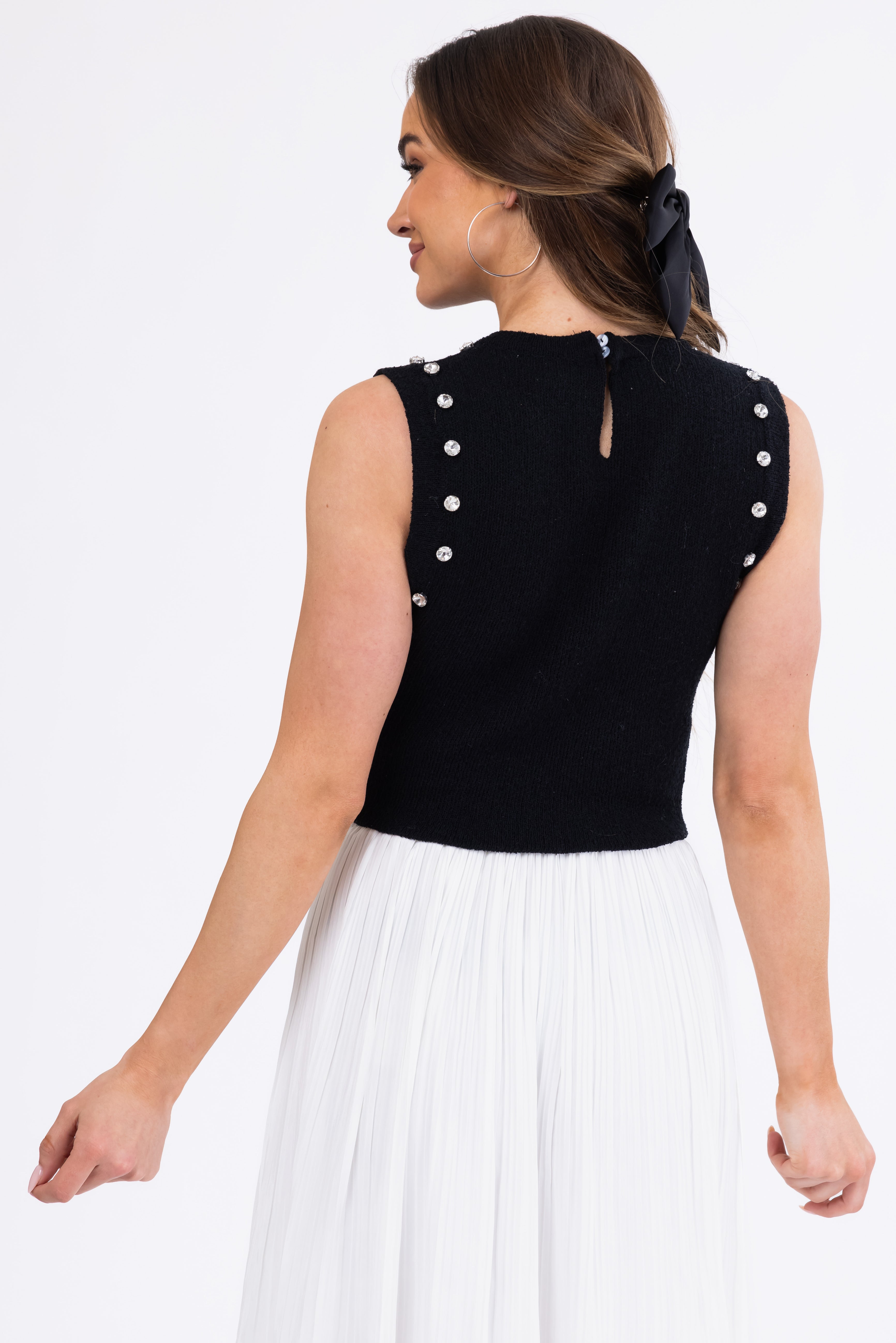 She+Sky Black Sleeveless Rhinestone Sweater Top