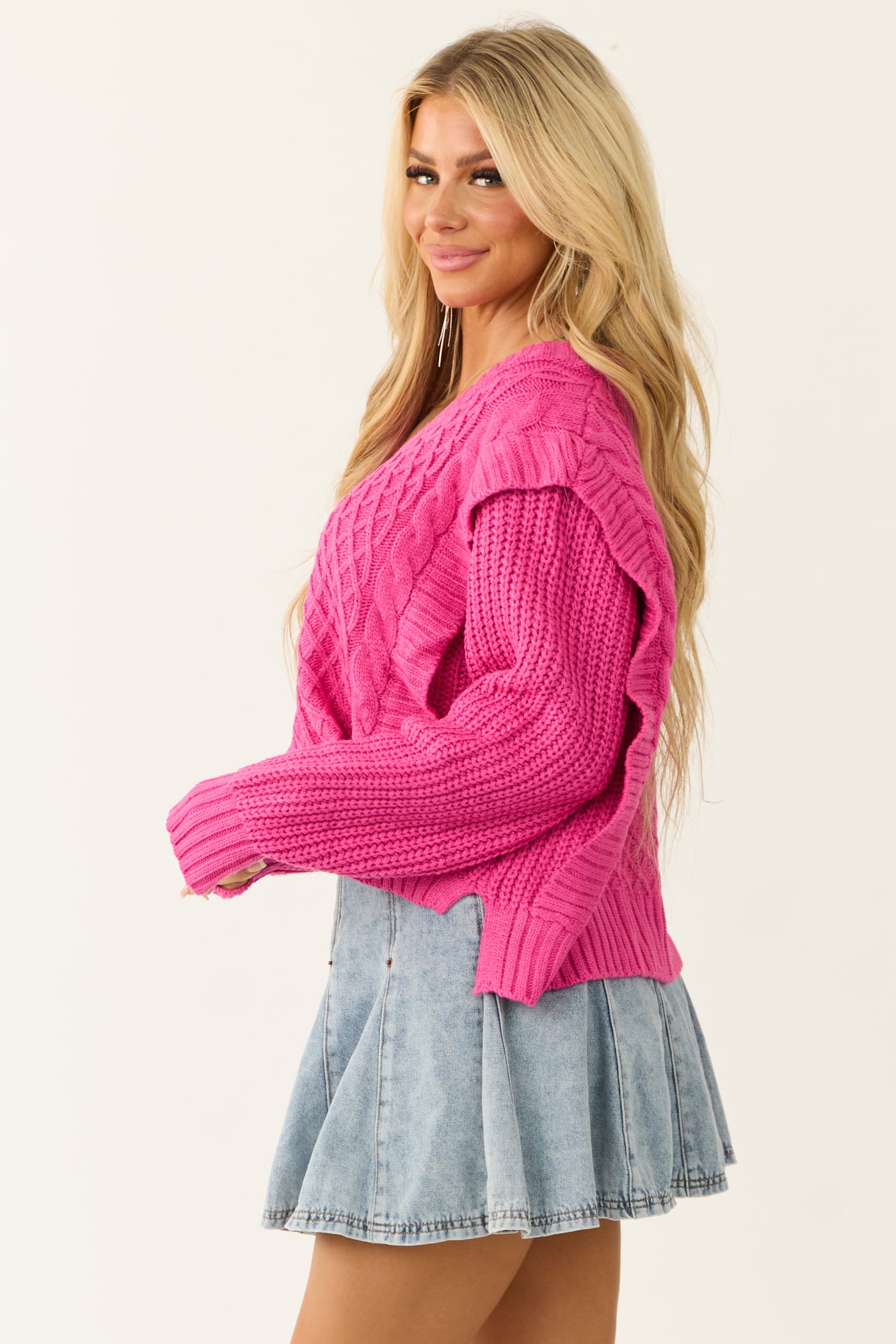 She+Sky Magenta Lattice Knit V Neck Sweater