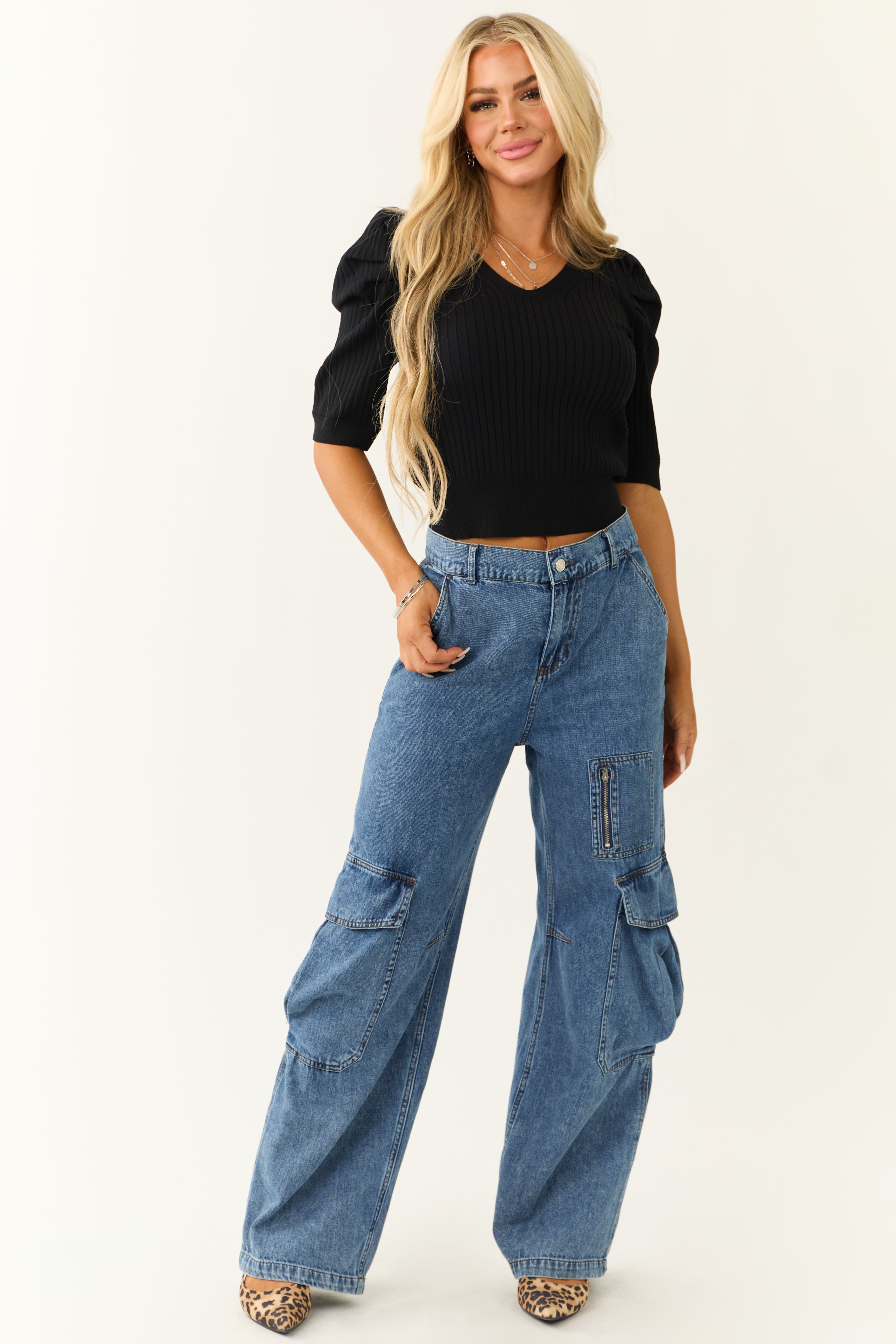 Signature8 Medium Wash Wide Leg Cargo Jeans