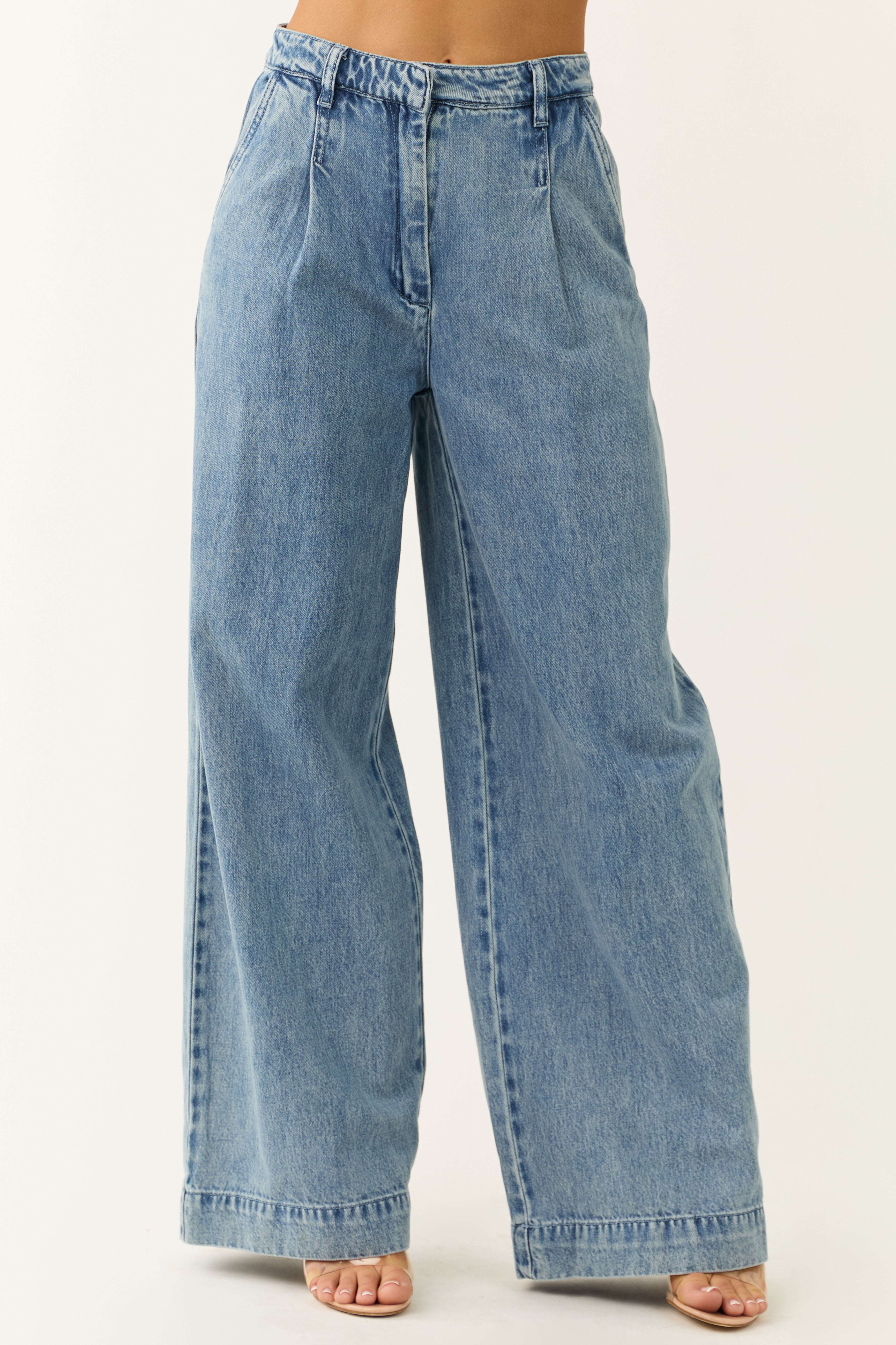 Signature8 Medium Wash Wide Leg High Rise Jeans