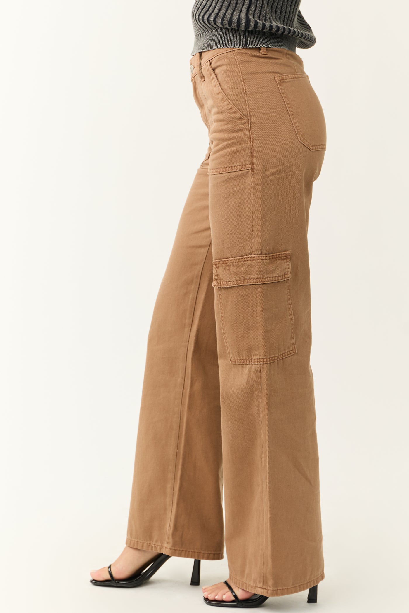 Vervet Coffee High Rise Wide Leg Cargo Jeans