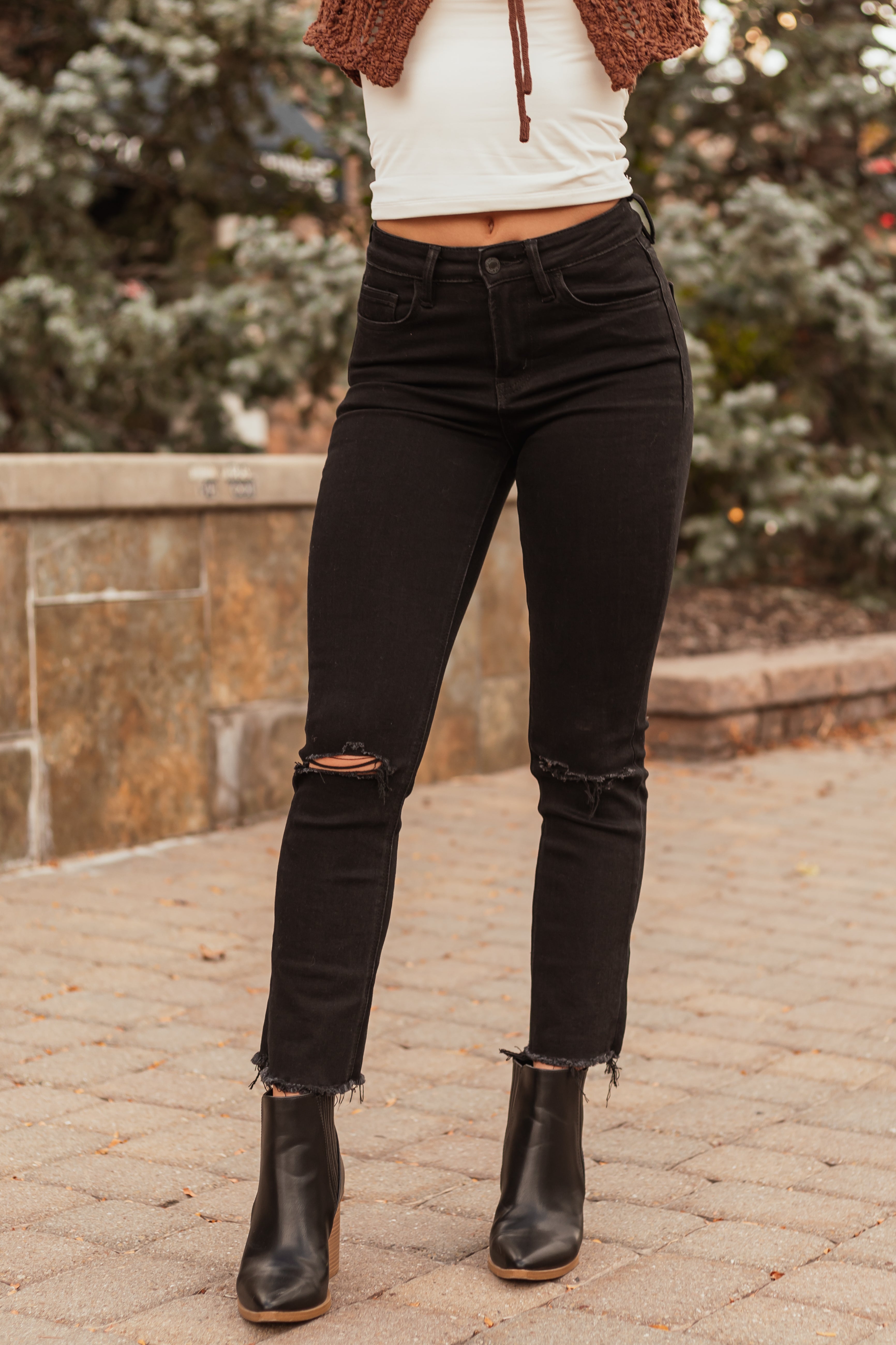 Vervet Black High Rise Slim Straight Jeans