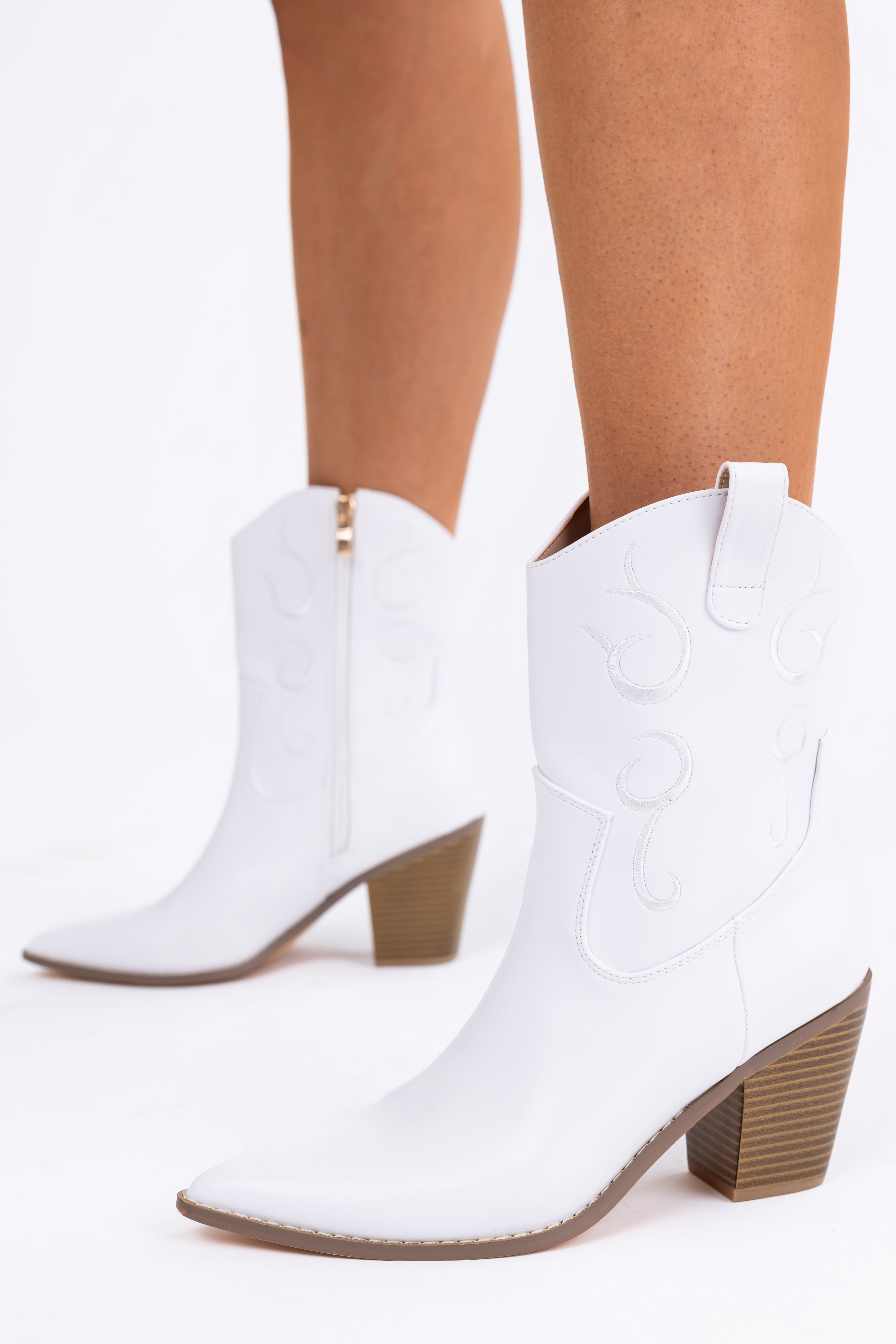 White Embroidered Pointed Toe Western Booties