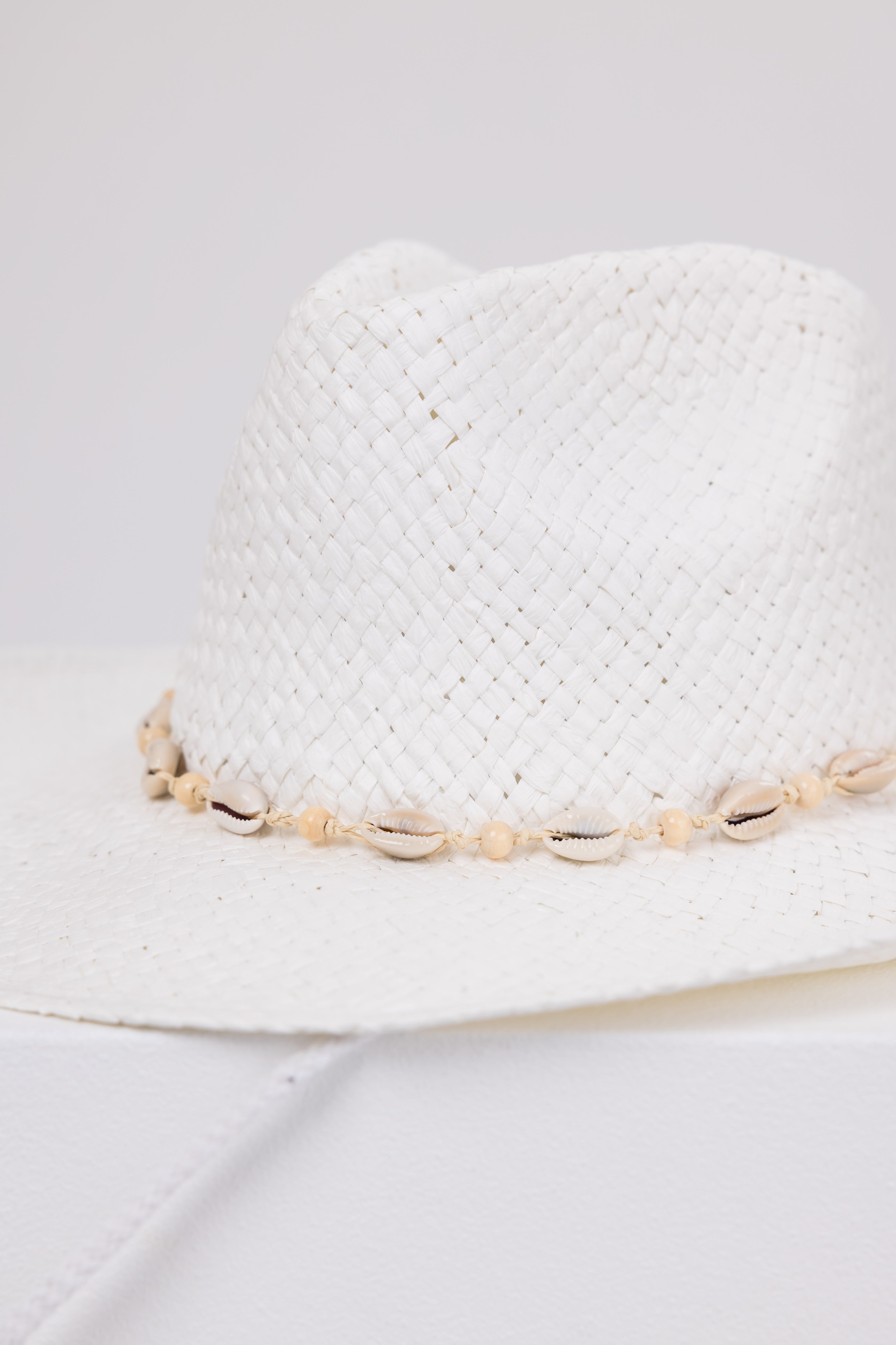 White Seashell Strap Western Straw Hat